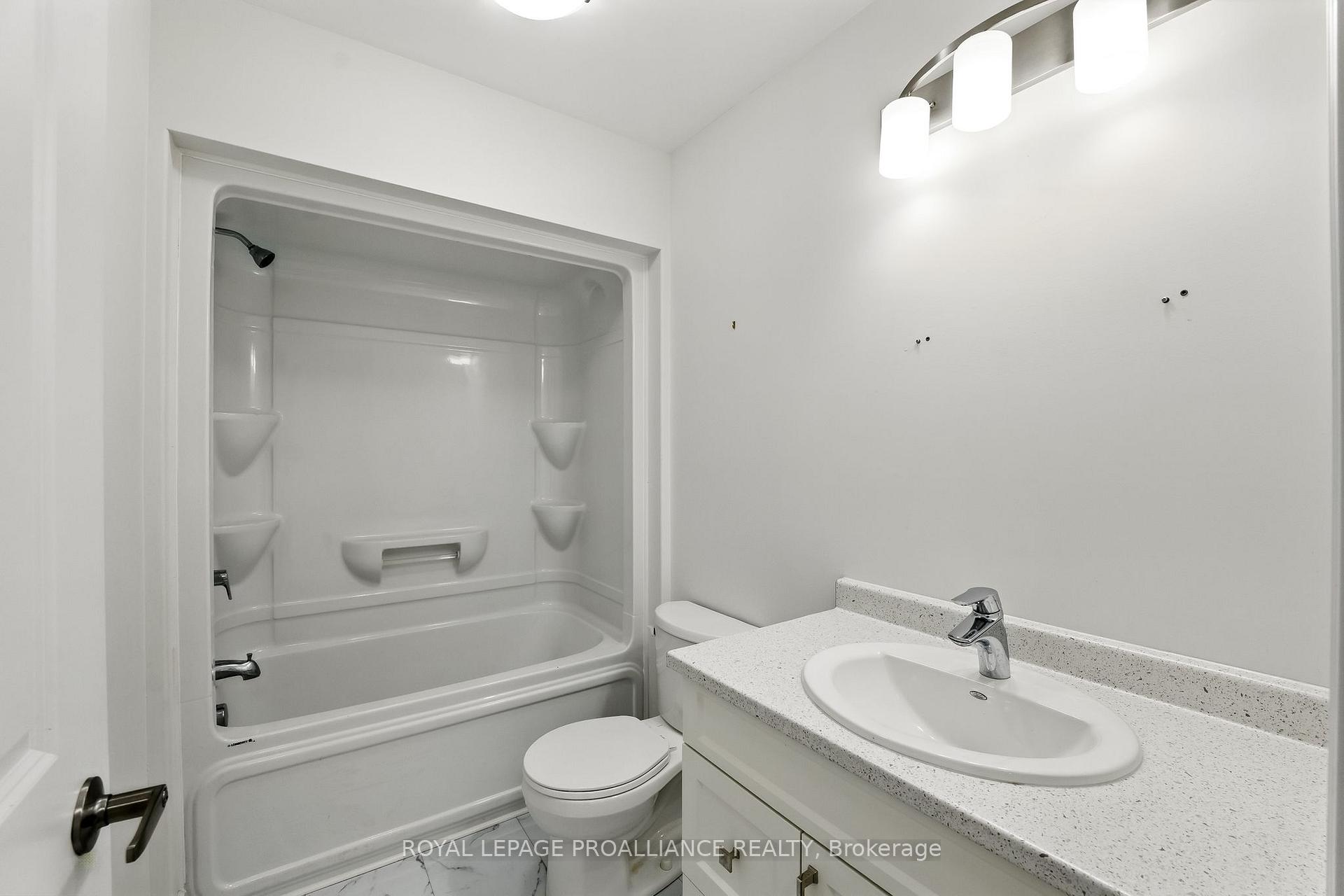 Photo 15 of 27 Rabbit Road, Brighton — HOMEH