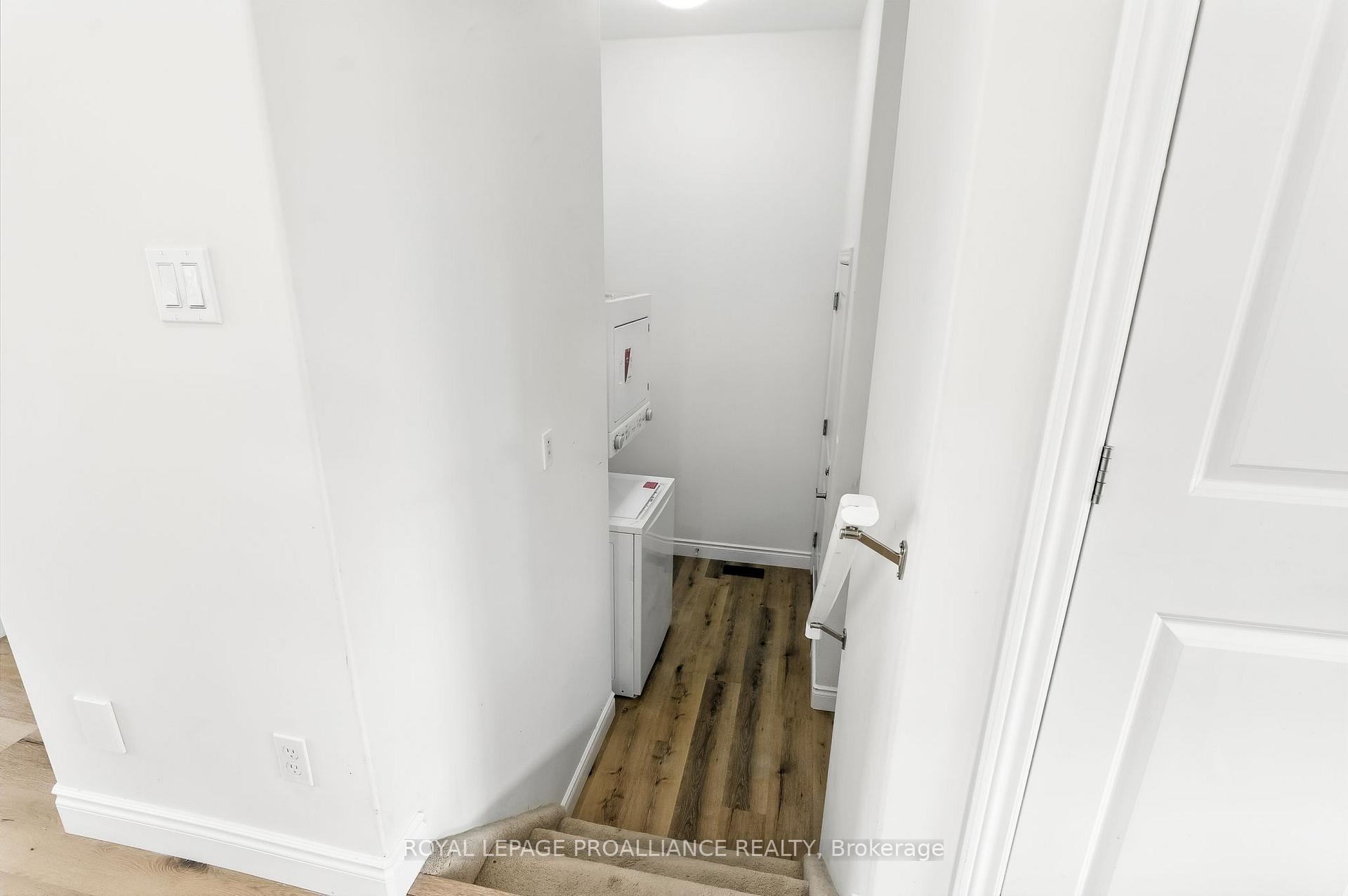 Photo 16 of 27 Rabbit Road, Brighton — HOMEH