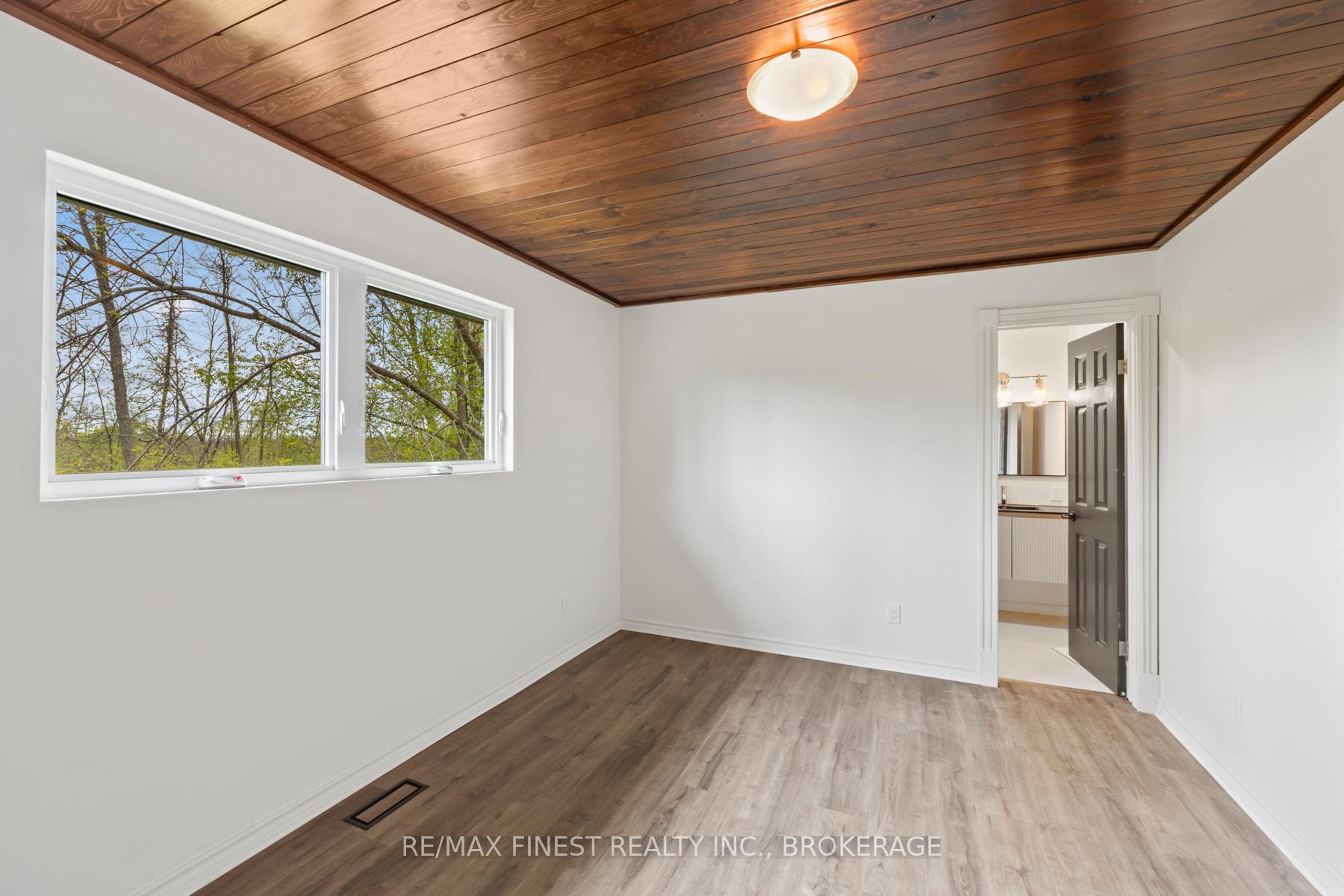 Photo 23 of 3327 Wilton Road, Frontenac, Frontenac South — HOMEH