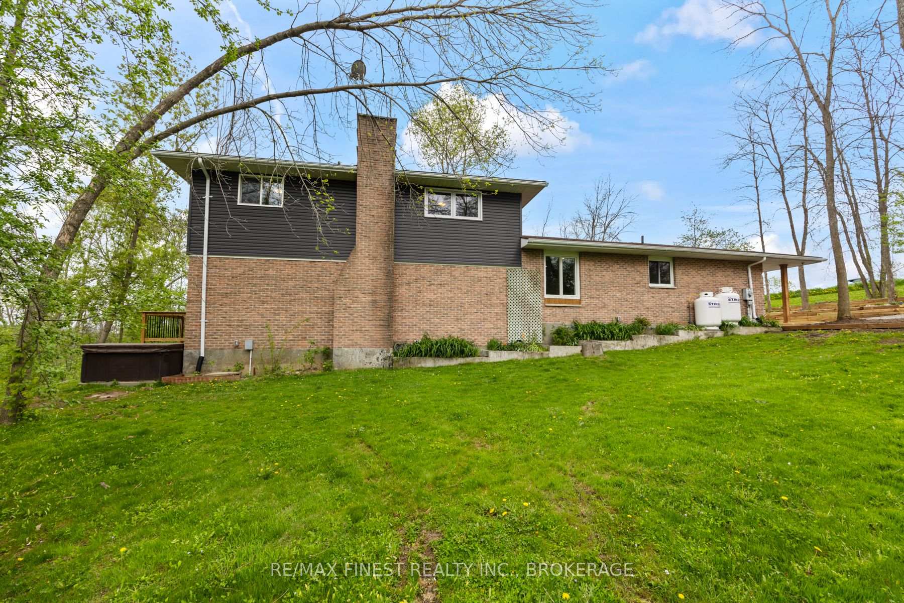 Photo 39 of 3327 Wilton Road, Frontenac, Frontenac South — HOMEH