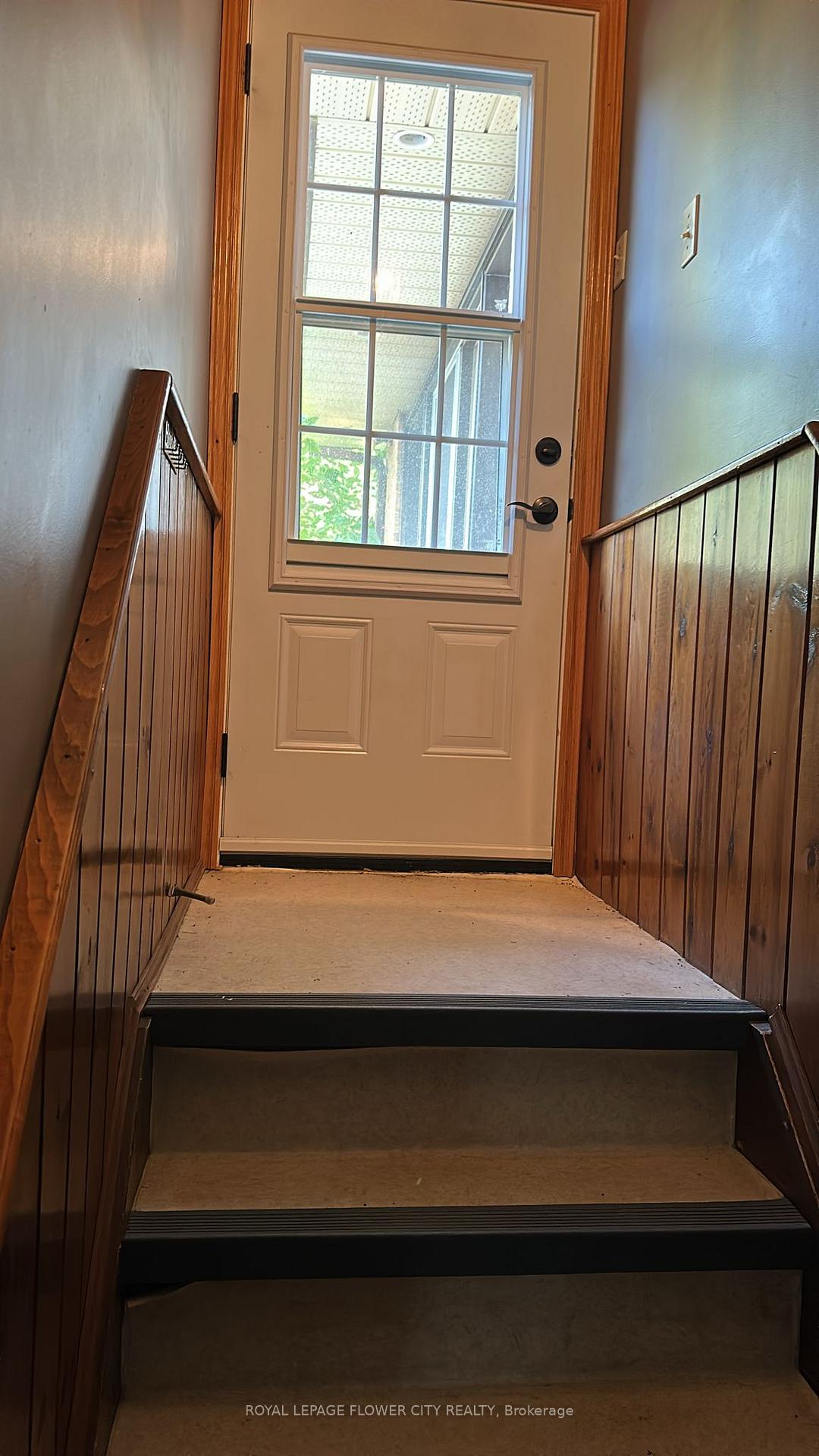 Photo 22 of 7076 5th side Road N, Innisfil, Cookstown — HOMEH