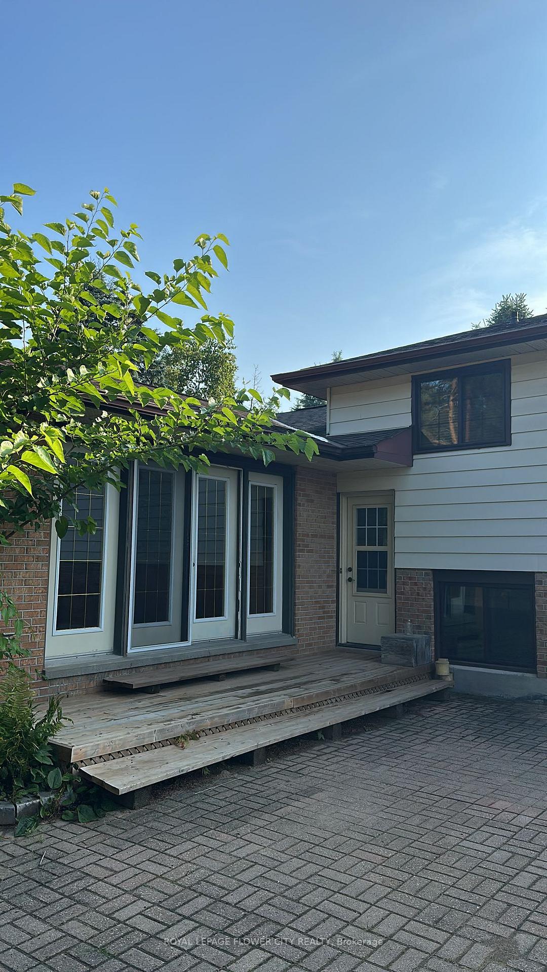 Photo 28 of 7076 5th side Road N, Innisfil, Cookstown — HOMEH