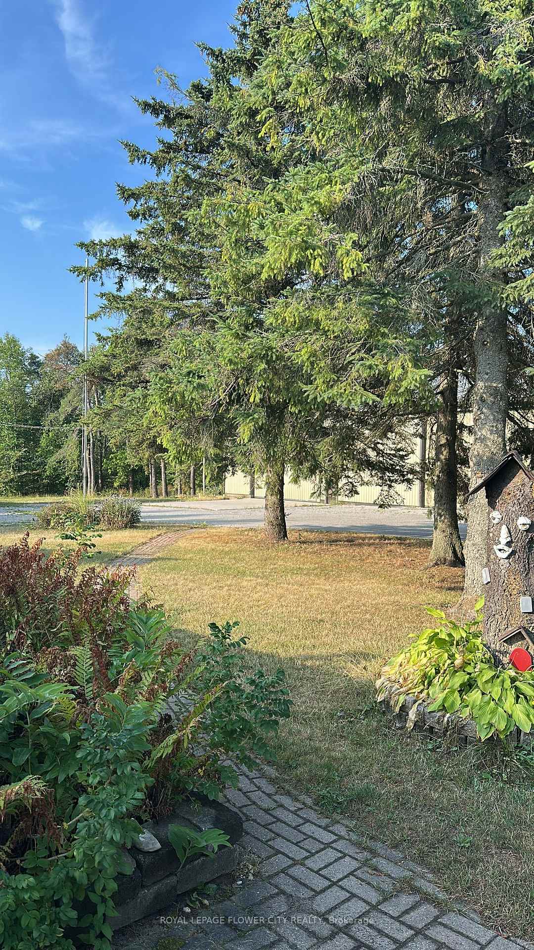 Photo 33 of 7076 5th side Road N, Innisfil, Cookstown — HOMEH