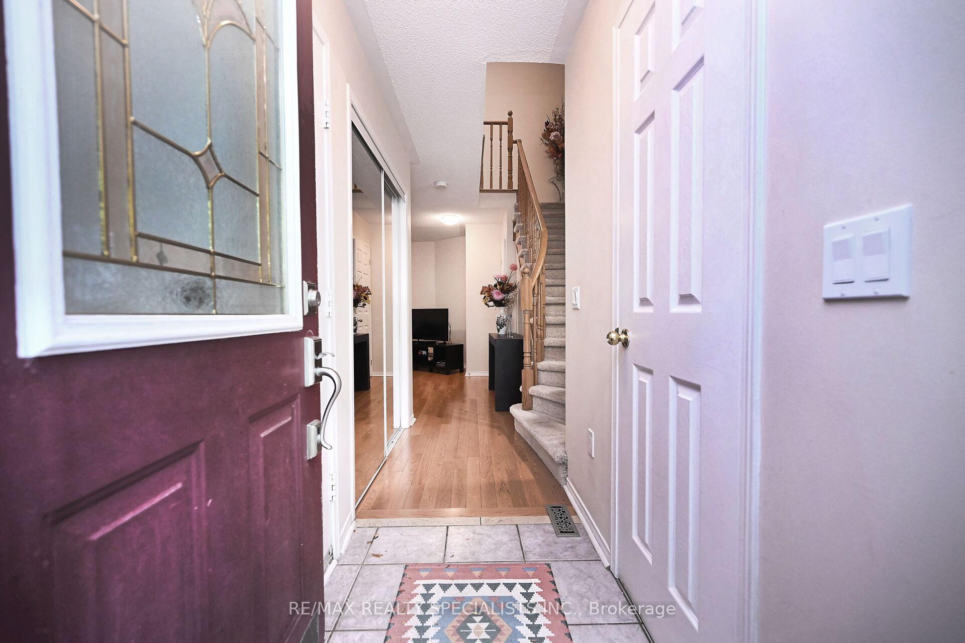 Photo 2 of Unit 66, 9800 Mclaughlin Road N, Brampton, Fletcher's Creek Village — HOMEH