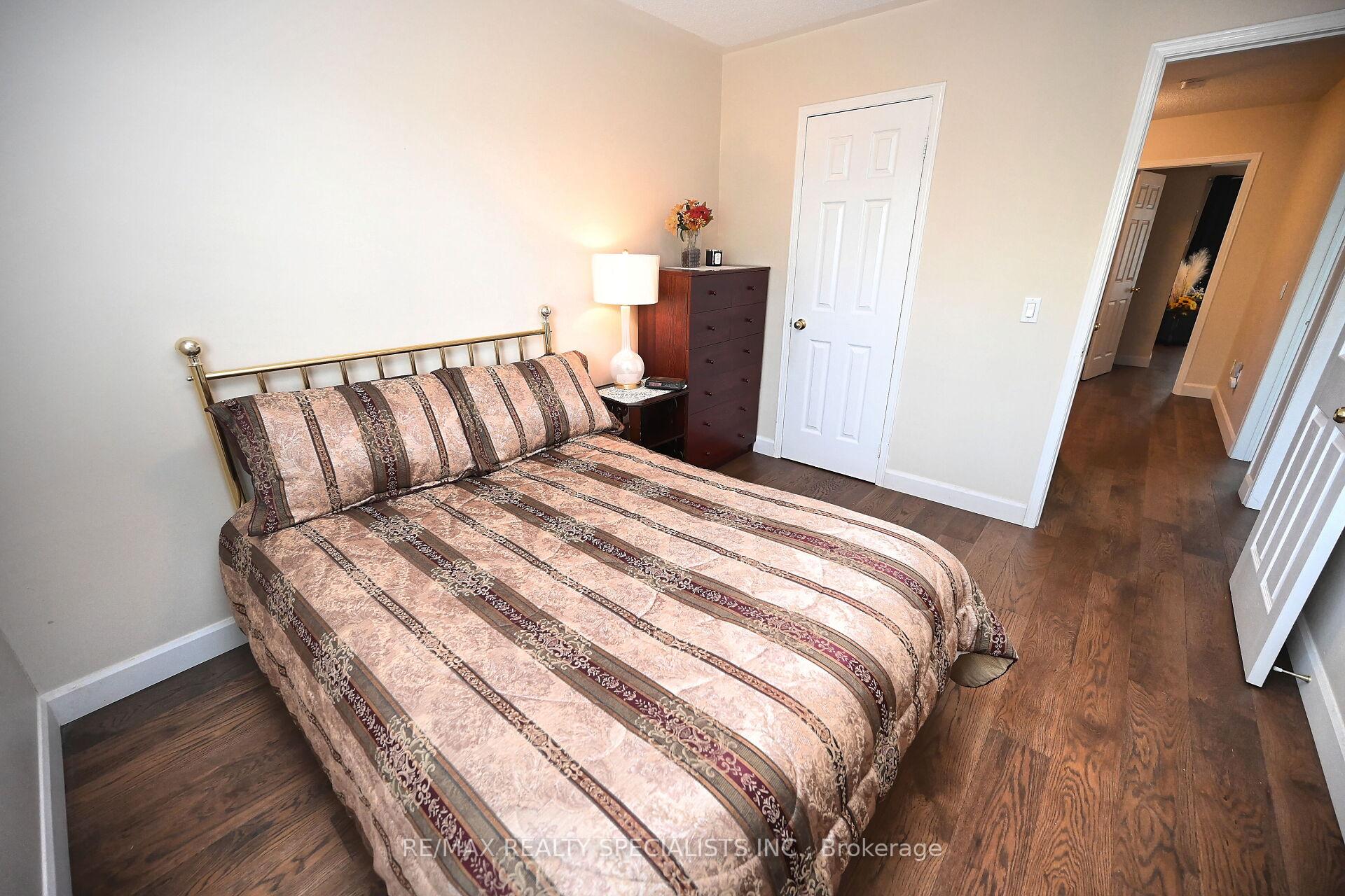 Photo 17 of Unit 66, 9800 Mclaughlin Road N, Brampton, Fletcher's Creek Village — HOMEH