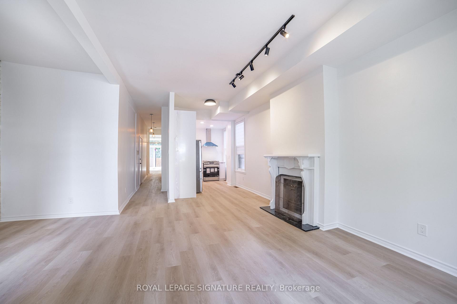 Photo 5 of Unit 2nd, 103 Gloucester Street, Toronto, Church-Yonge Corridor — HOMEH