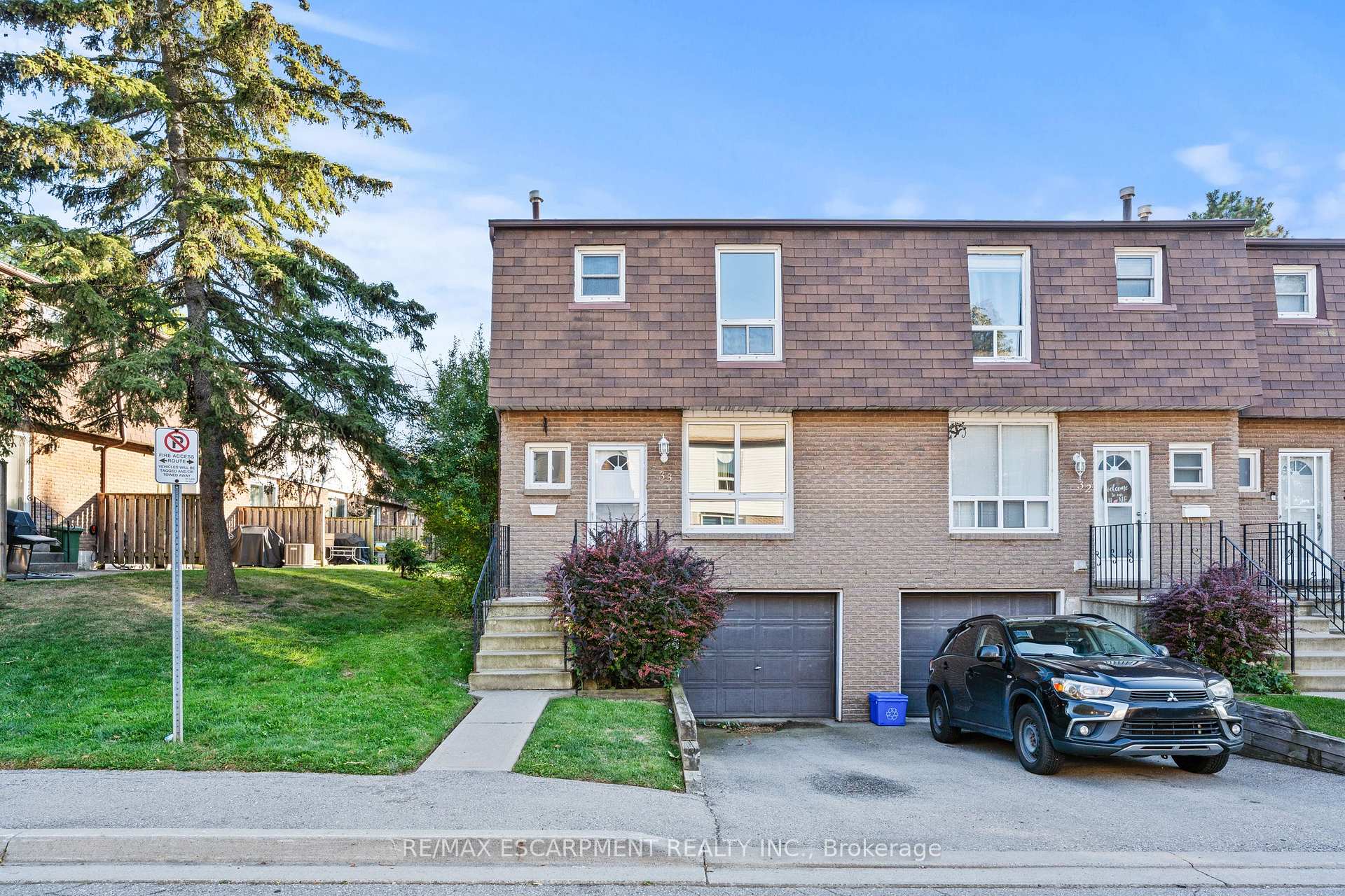 Photo 6 of Unit 33, 1301 Upper Gage Avenue, Hamilton, Quinndale — HOMEH