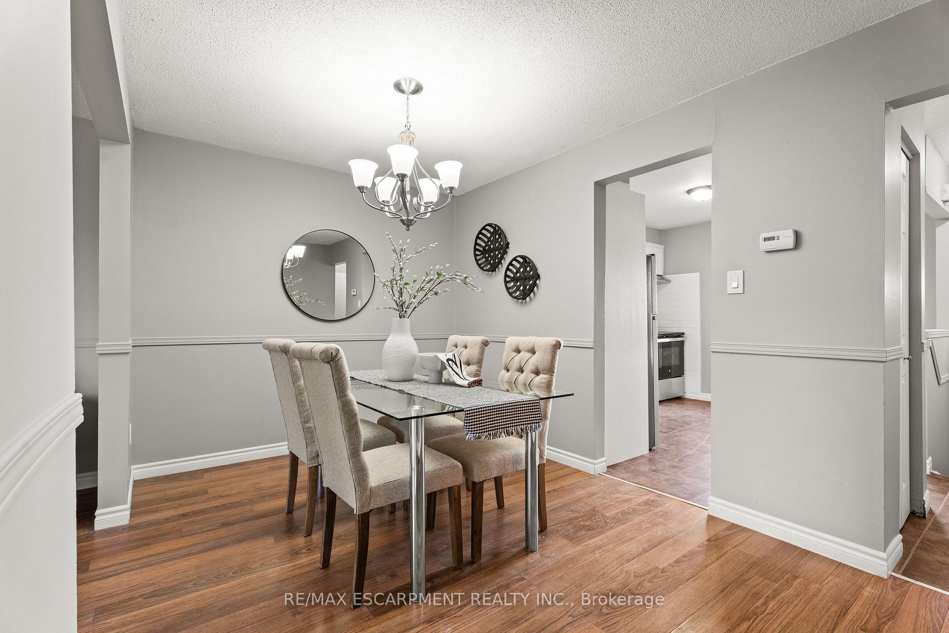 Photo 4 of Unit 33, 1301 Upper Gage Avenue, Hamilton, Quinndale — HOMEH