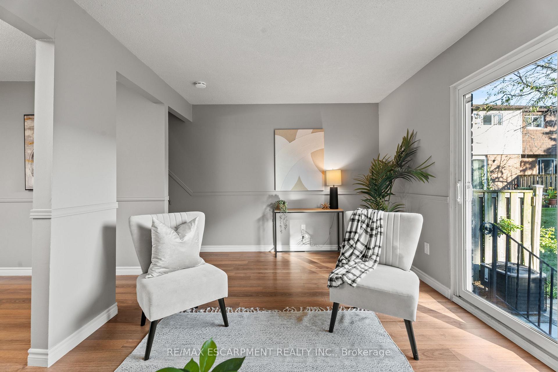 Photo 11 of Unit 33, 1301 Upper Gage Avenue, Hamilton, Quinndale — HOMEH