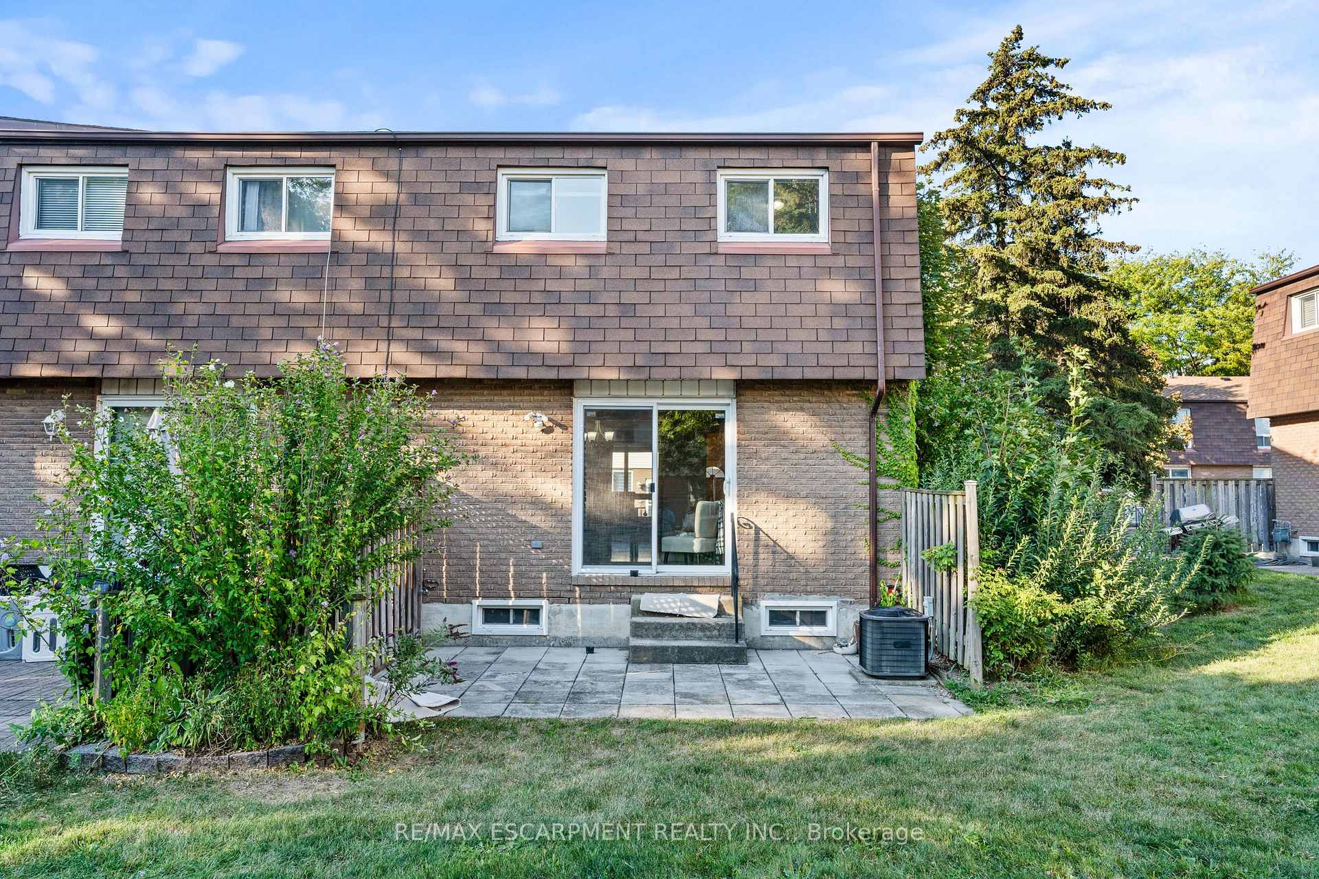 Photo 22 of Unit 33, 1301 Upper Gage Avenue, Hamilton, Quinndale — HOMEH