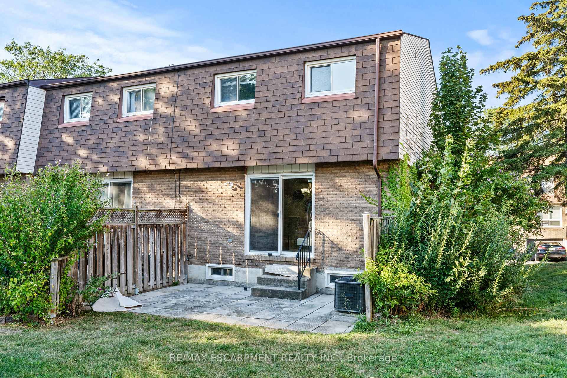 Photo 21 of Unit 33, 1301 Upper Gage Avenue, Hamilton, Quinndale — HOMEH