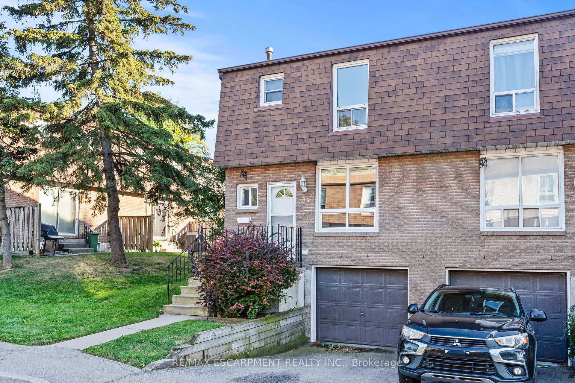 Photo 20 of Unit 33, 1301 Upper Gage Avenue, Hamilton, Quinndale — HOMEH