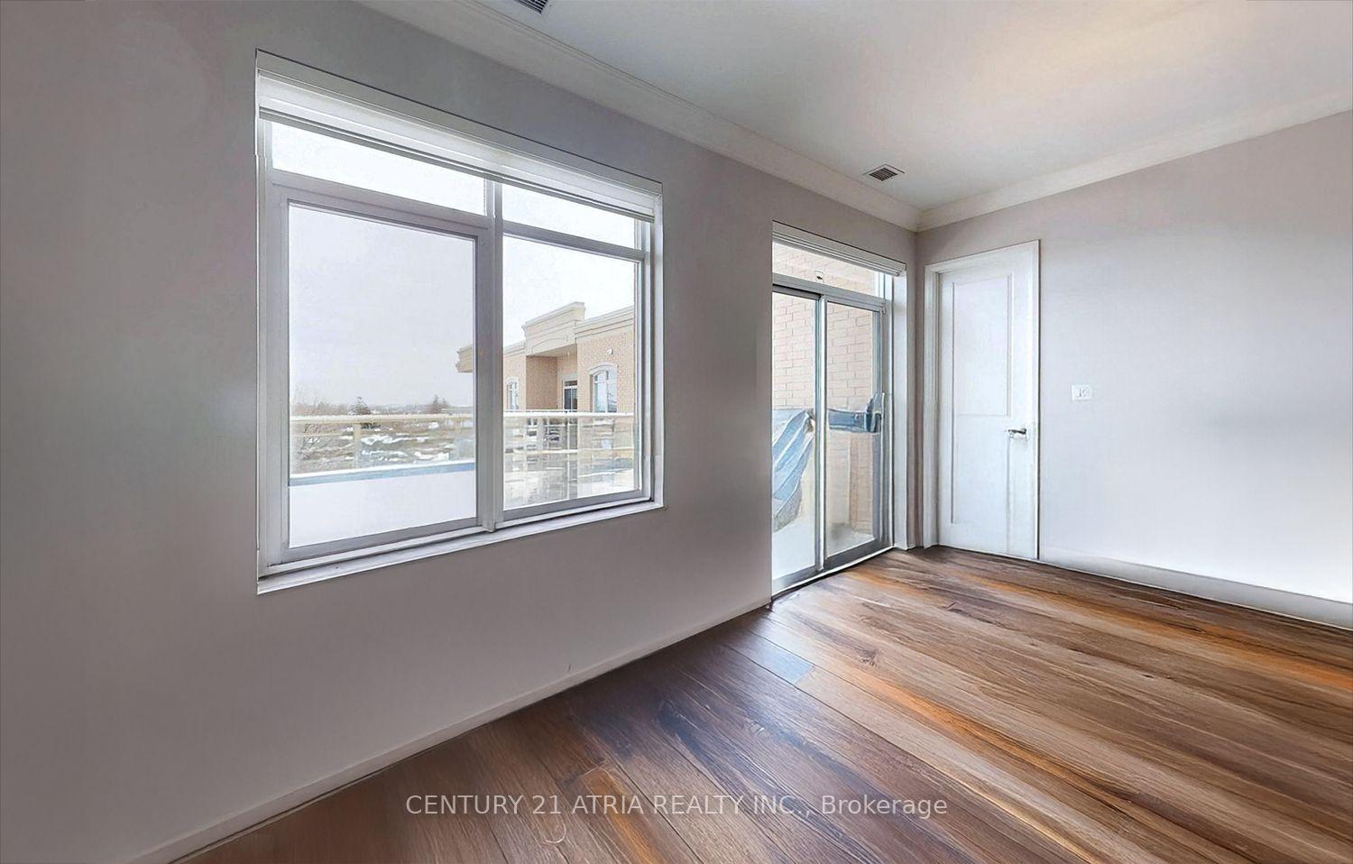Photo 6 of Unit 701, 15277 Yonge Street, Aurora, Aurora Village — HOMEH