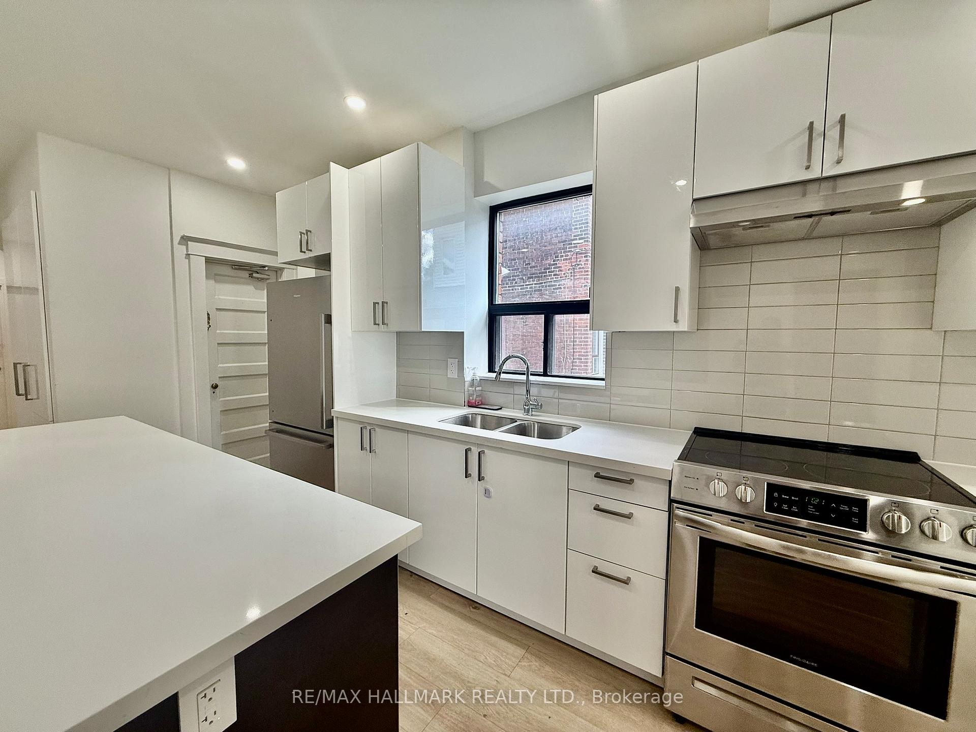 Photo 7 of Unit Main, 285 Bain Avenue, Toronto, Blake-Jones — HOMEH