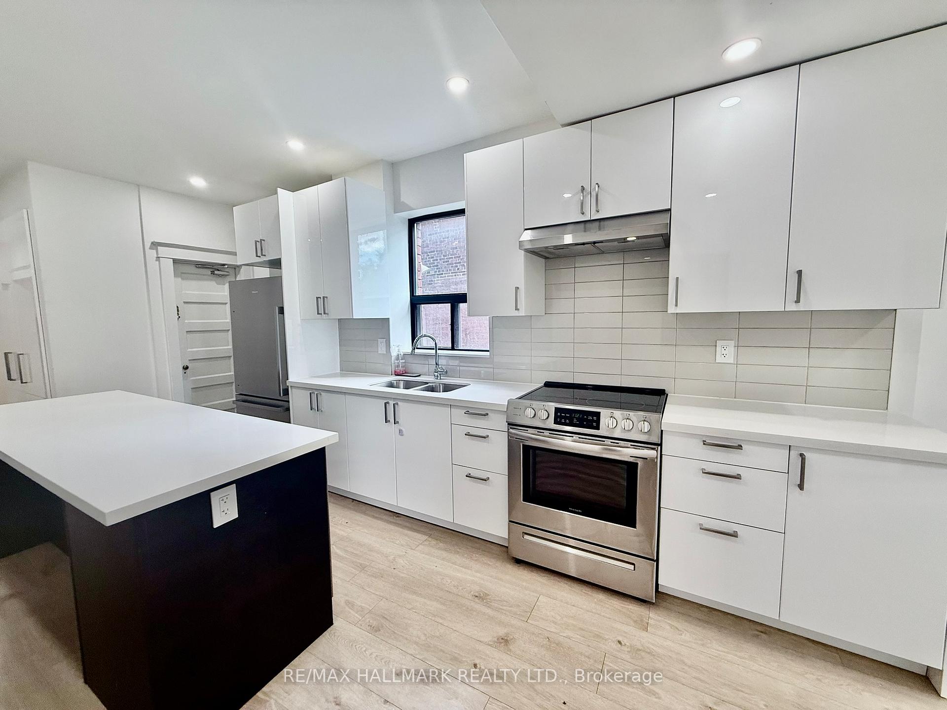 Photo 8 of Unit Main, 285 Bain Avenue, Toronto, Blake-Jones — HOMEH