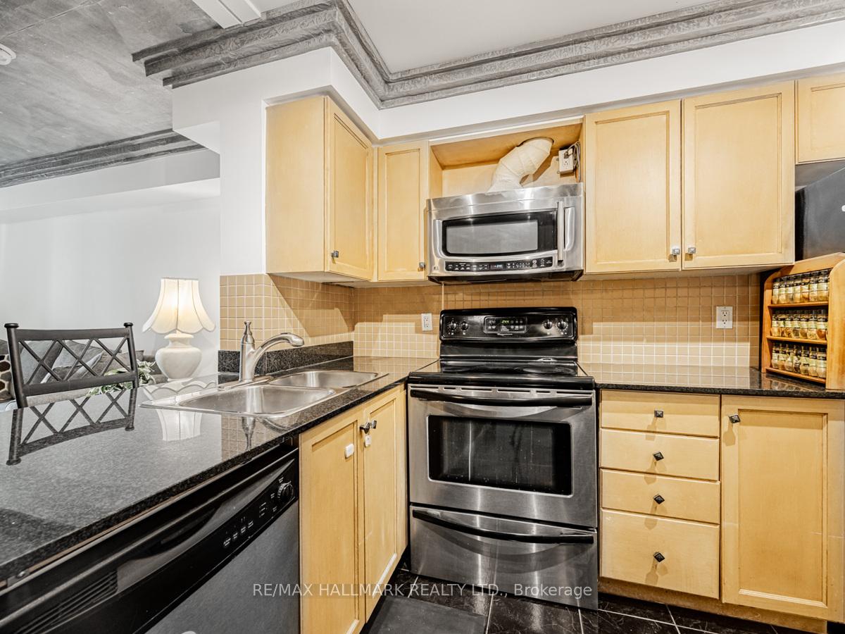 Photo 2 of Unit 908, 323 Richmond Street E, Toronto, Moss Park — HOMEH