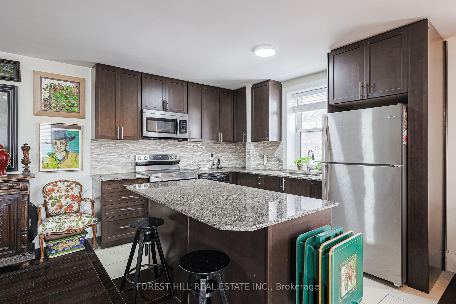 Photo 10 of Unit 408, 2603 Bathurst Street, Toronto, Forest Hill North — HOMEH
