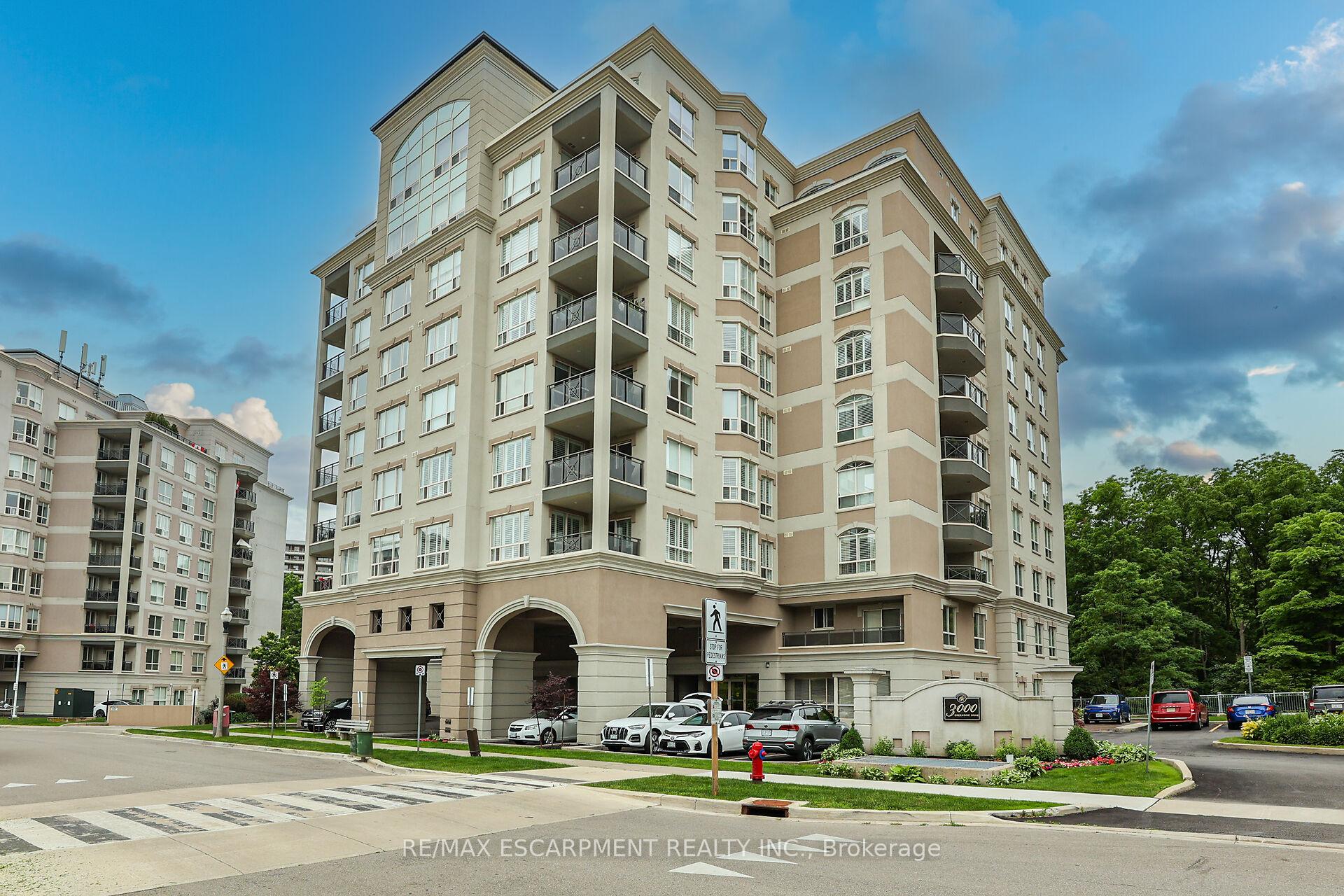 Photo 1 of Unit 807, 3000 Creekside Drive, Hamilton, Dundas — HOMEH
