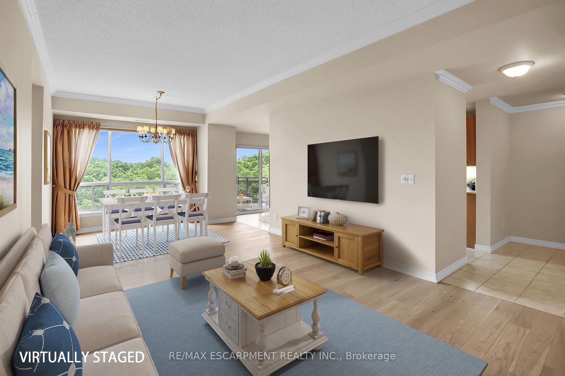 Photo 21 of Unit 807, 3000 Creekside Drive, Hamilton, Dundas — HOMEH