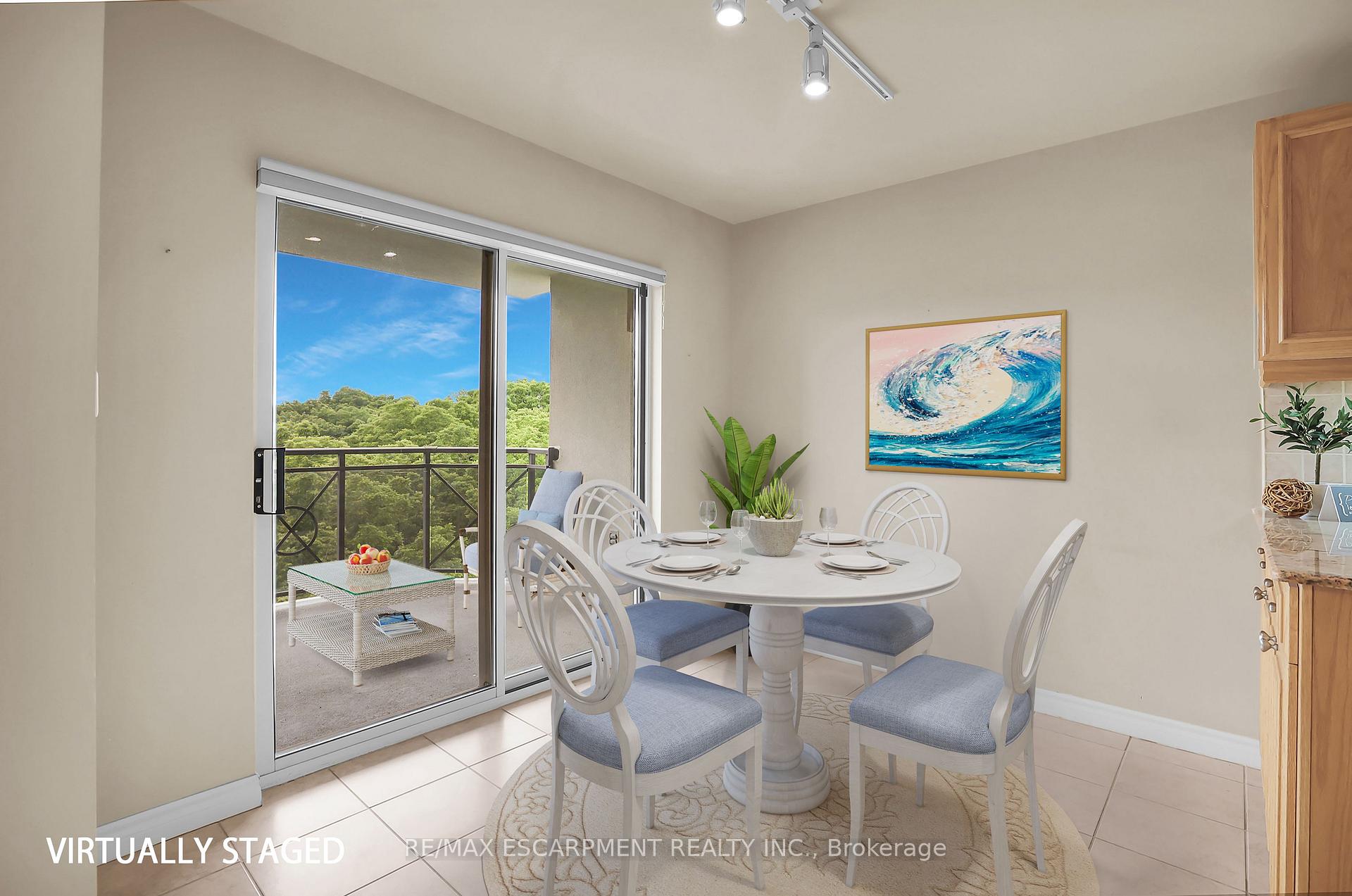 Photo 31 of Unit 807, 3000 Creekside Drive, Hamilton, Dundas — HOMEH