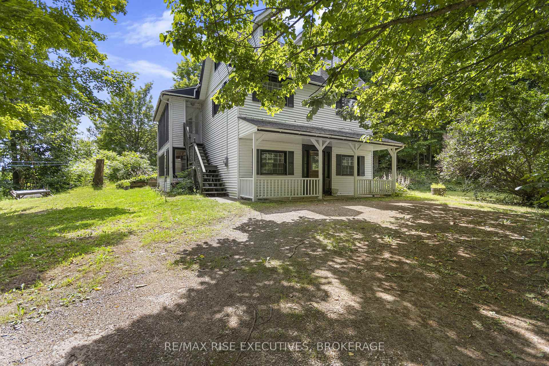 Photo 1 of 1349 Ridge Road, Frontenac, Frontenac South — HOMEH