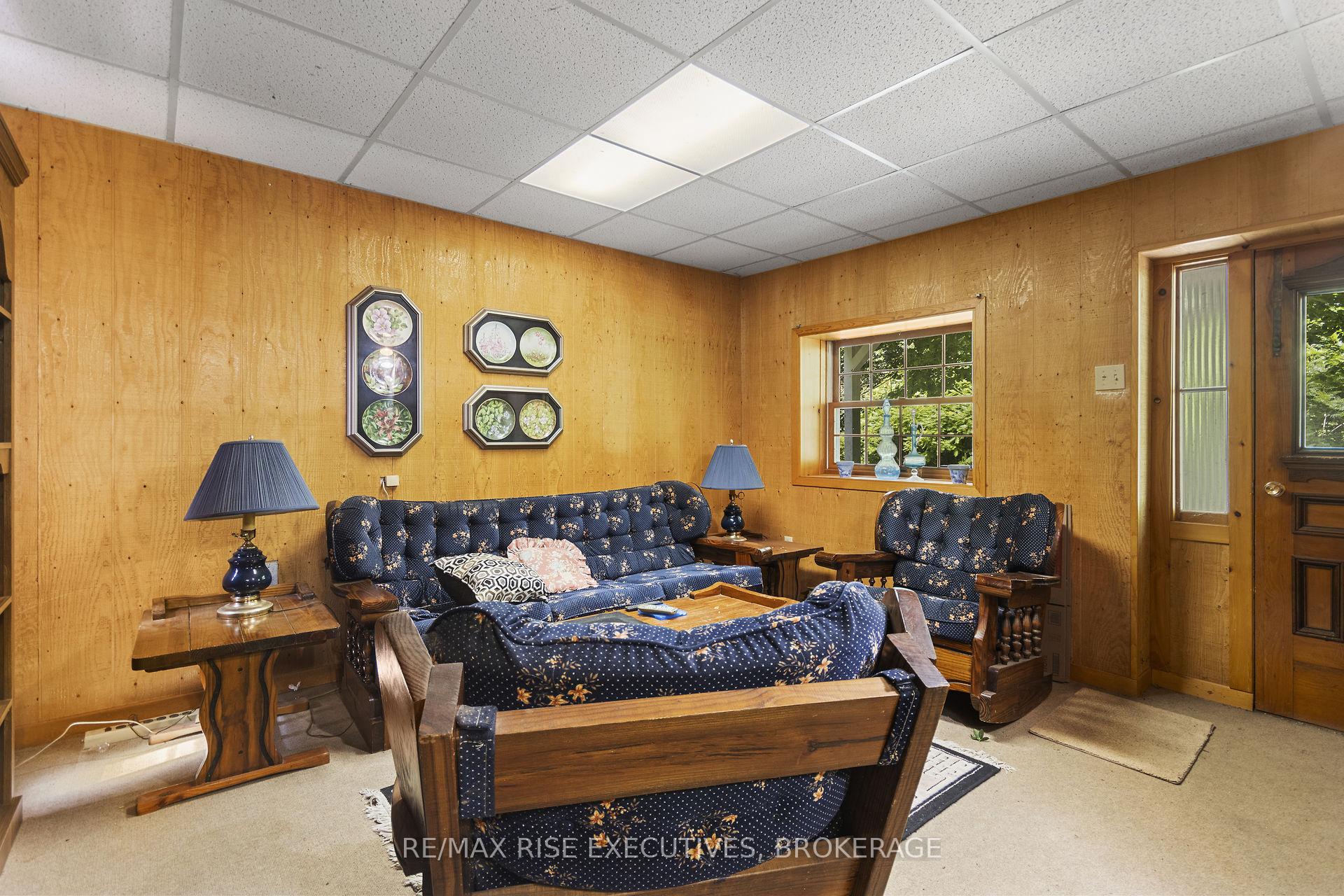 Photo 6 of 1349 Ridge Road, Frontenac, Frontenac South — HOMEH