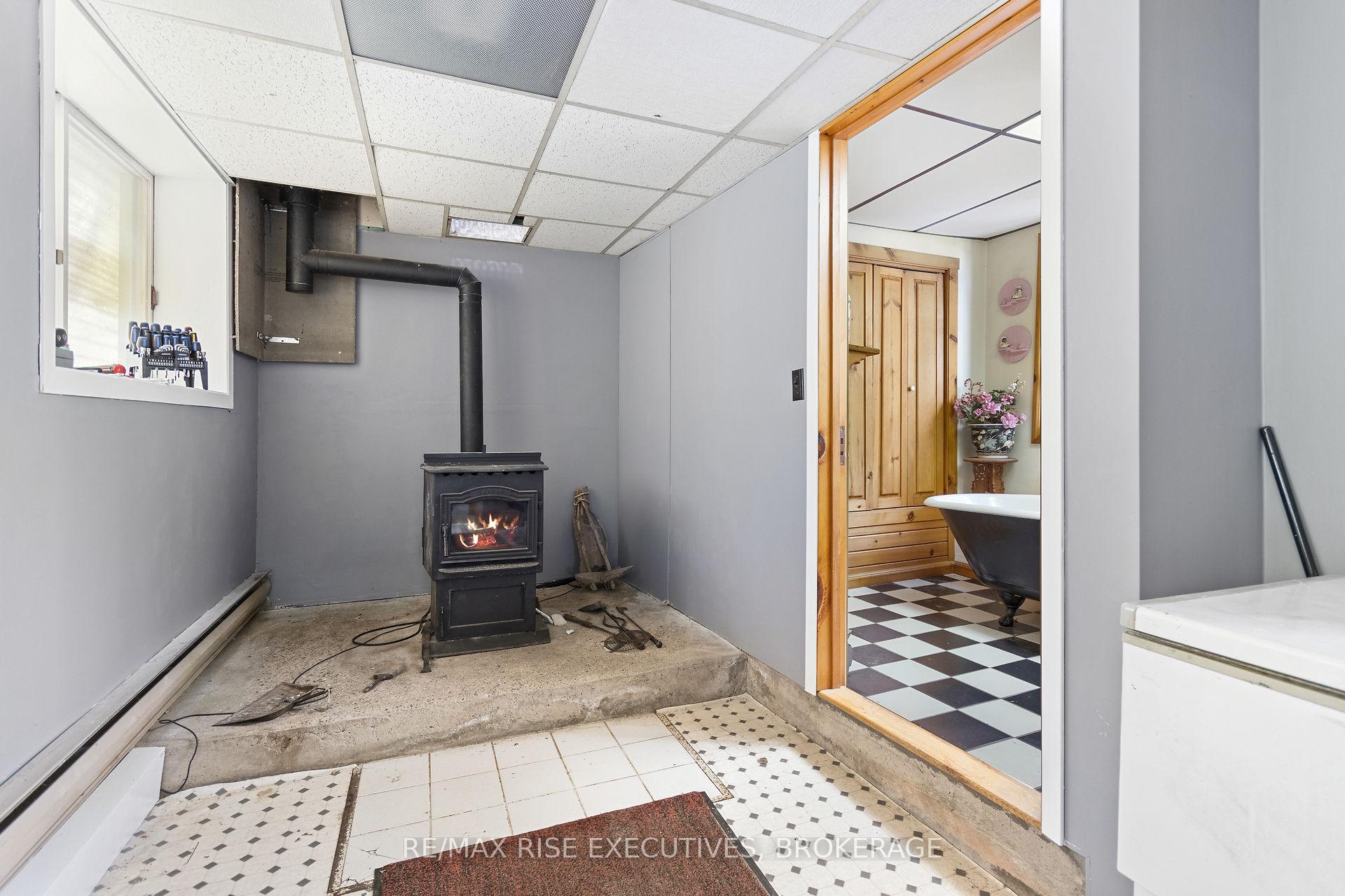 Photo 28 of 1349 Ridge Road, Frontenac, Frontenac South — HOMEH