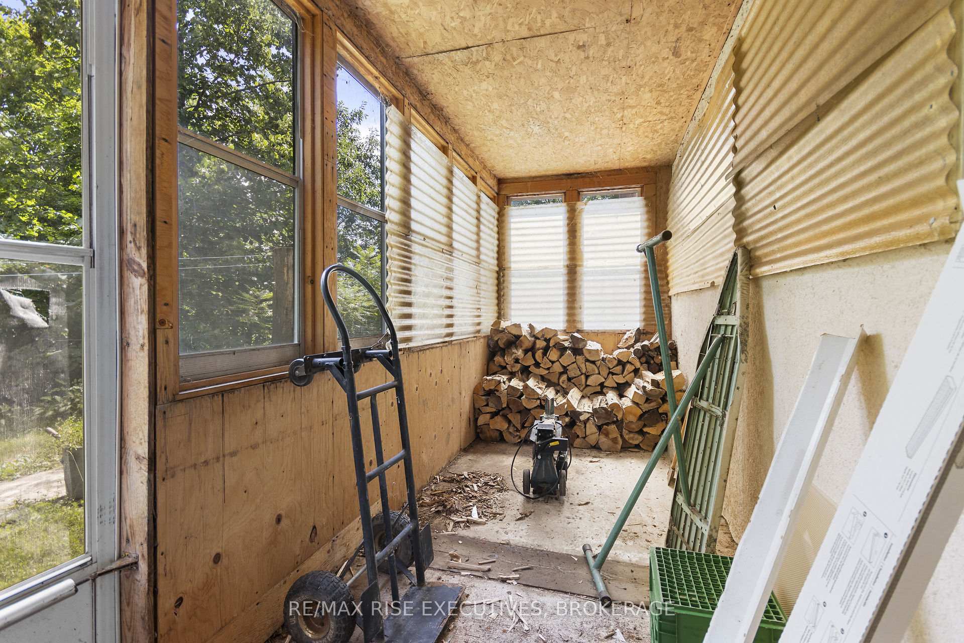 Photo 33 of 1349 Ridge Road, Frontenac, Frontenac South — HOMEH