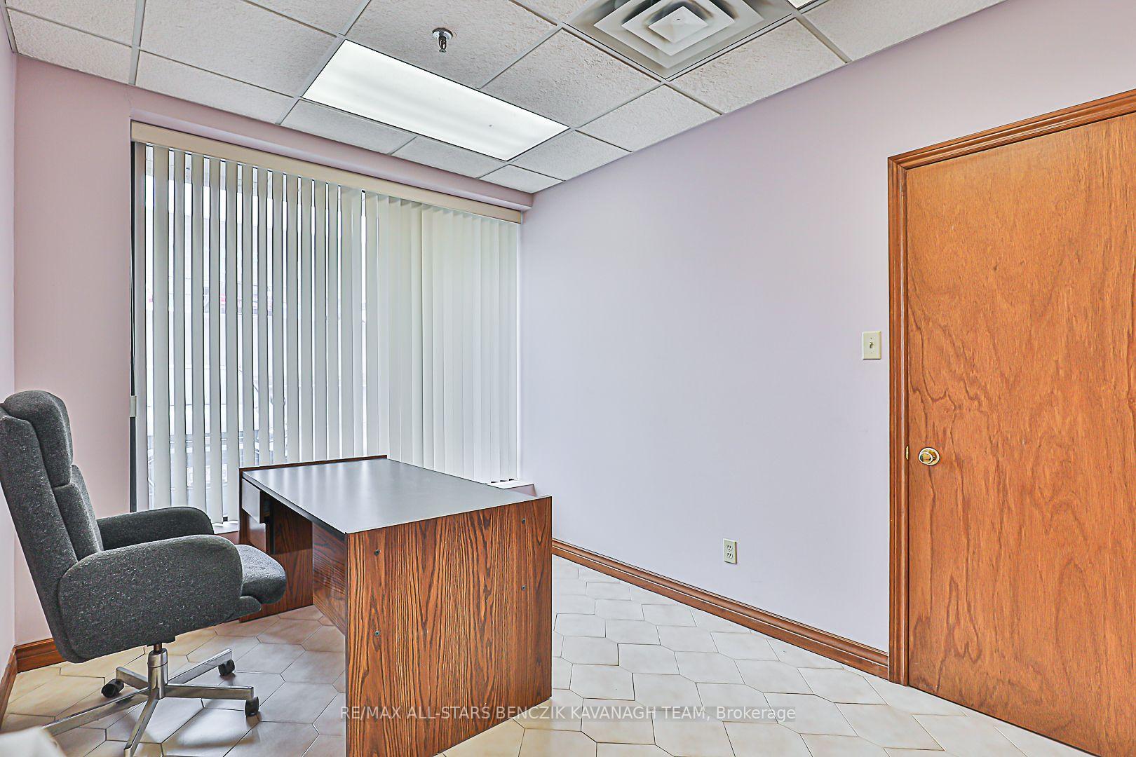 Photo 6 of Unit 26, 172 Bullock Drive, Markham, Bullock — HOMEH