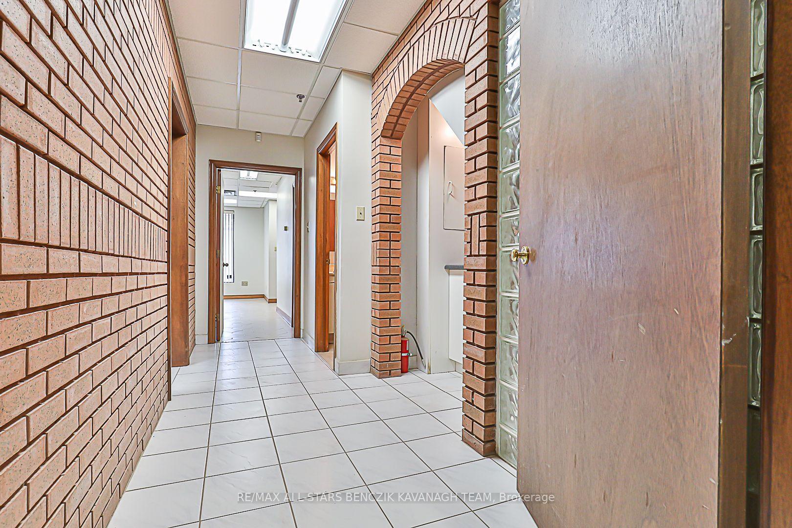 Photo 7 of Unit 26, 172 Bullock Drive, Markham, Bullock — HOMEH