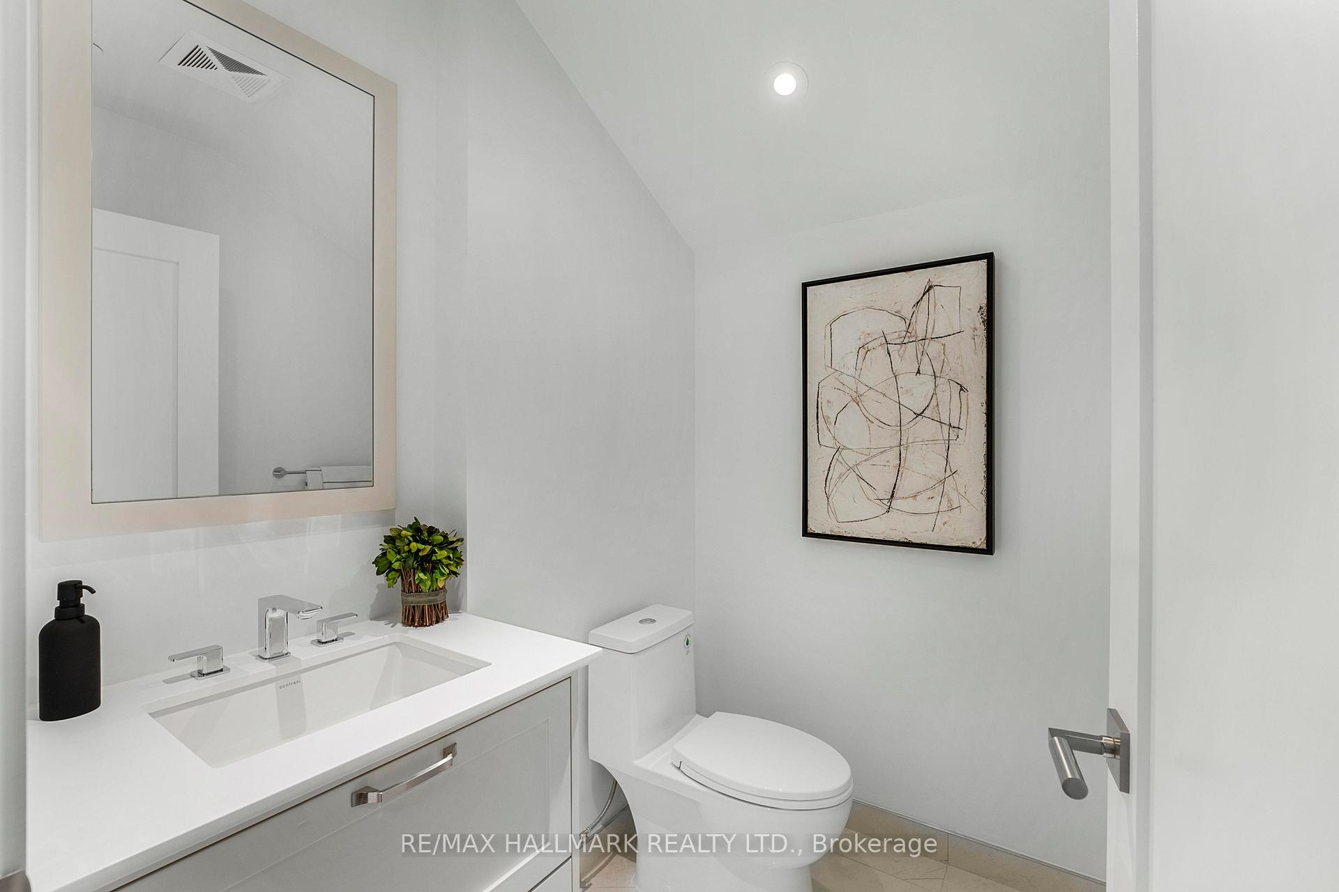 Photo 5 of Unit 516, 480 Front Street W, Toronto, Waterfront Communities — HOMEH