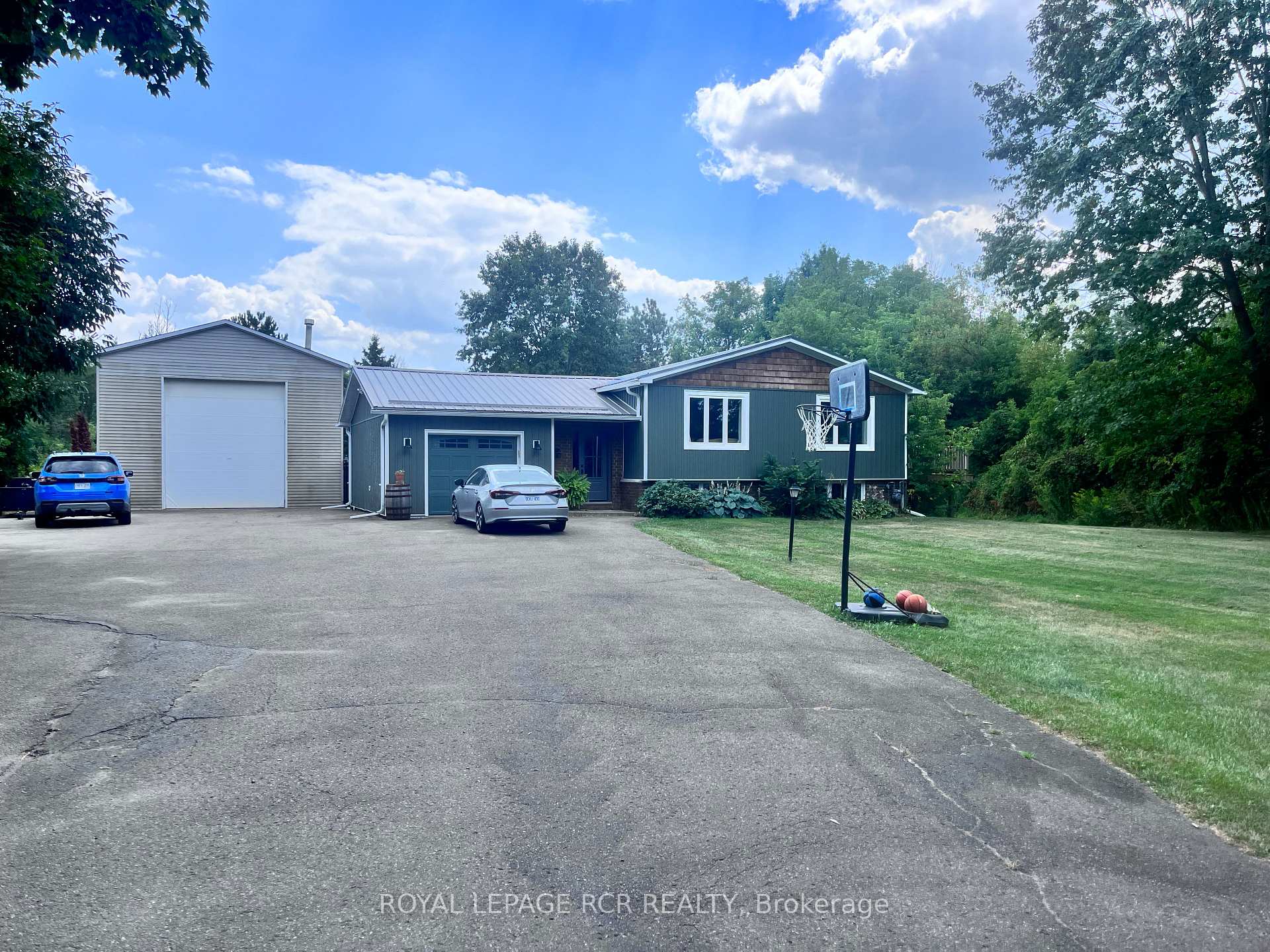 Photo 1 of 246316 Hockley Road, Mono, Rural Mono — HOMEH