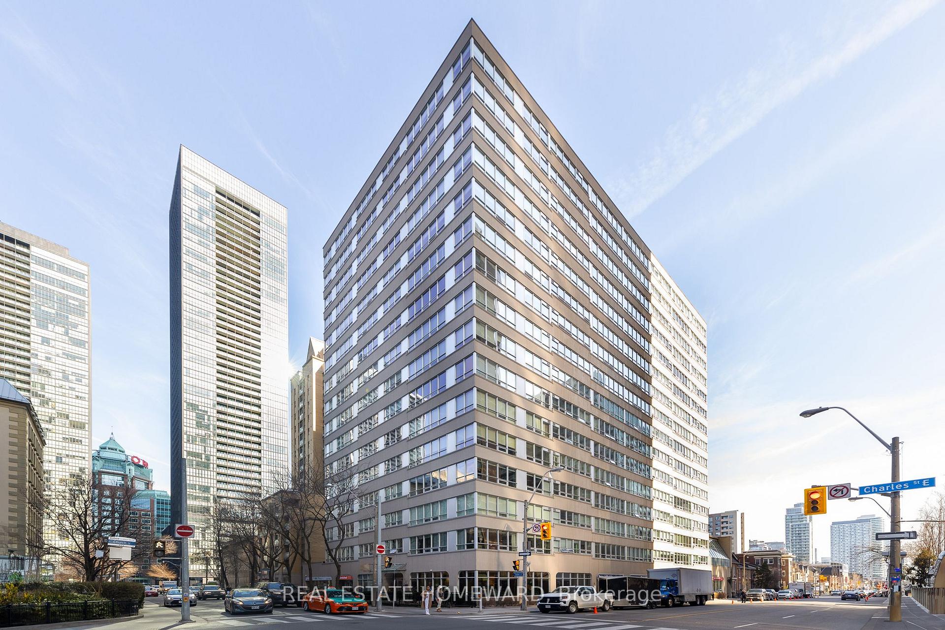 Front of Unit 1405, 71 Charles Street E