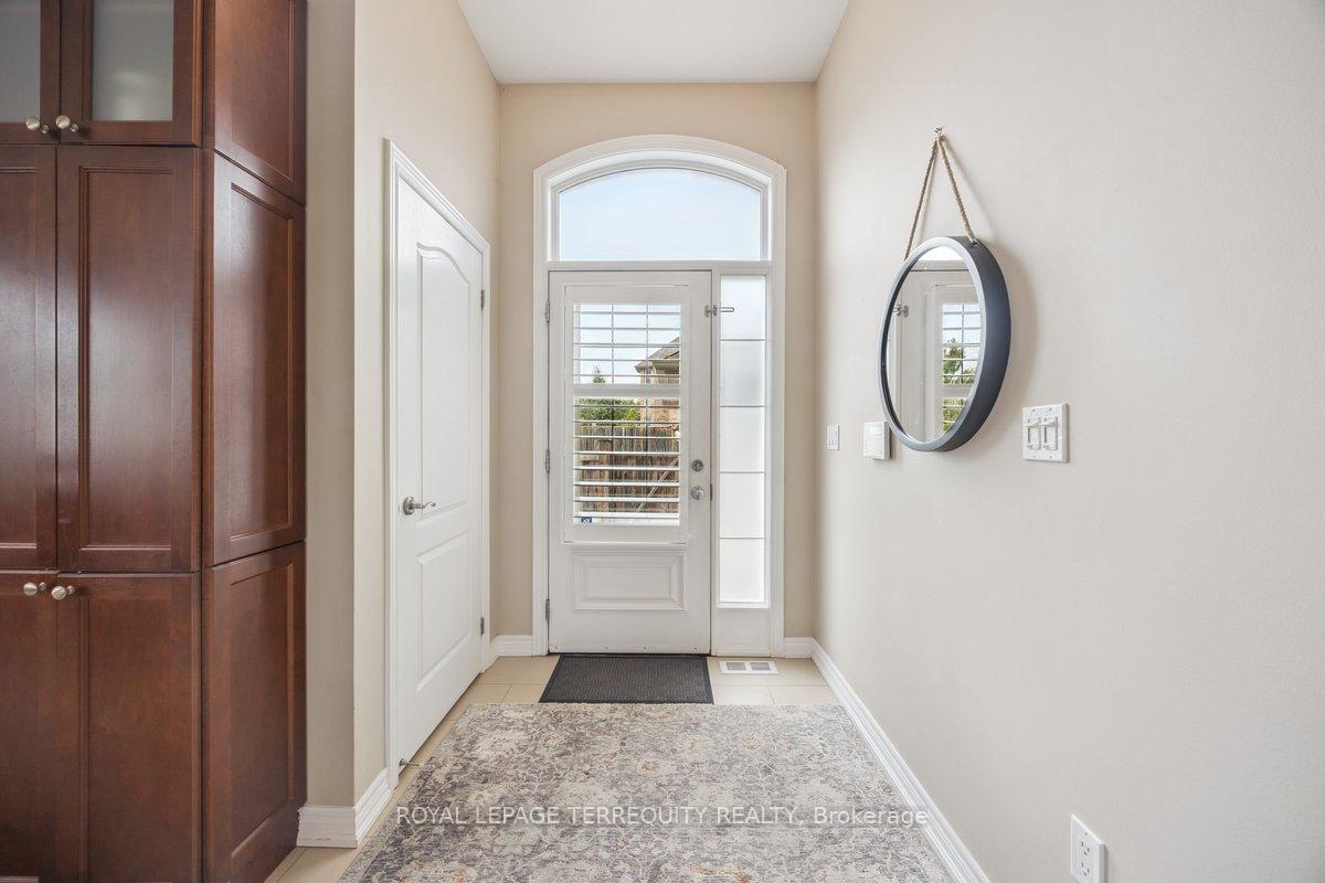 Photo 7 of 2525 Eighth Line, Oakville, Joshua Creek — HOMEH