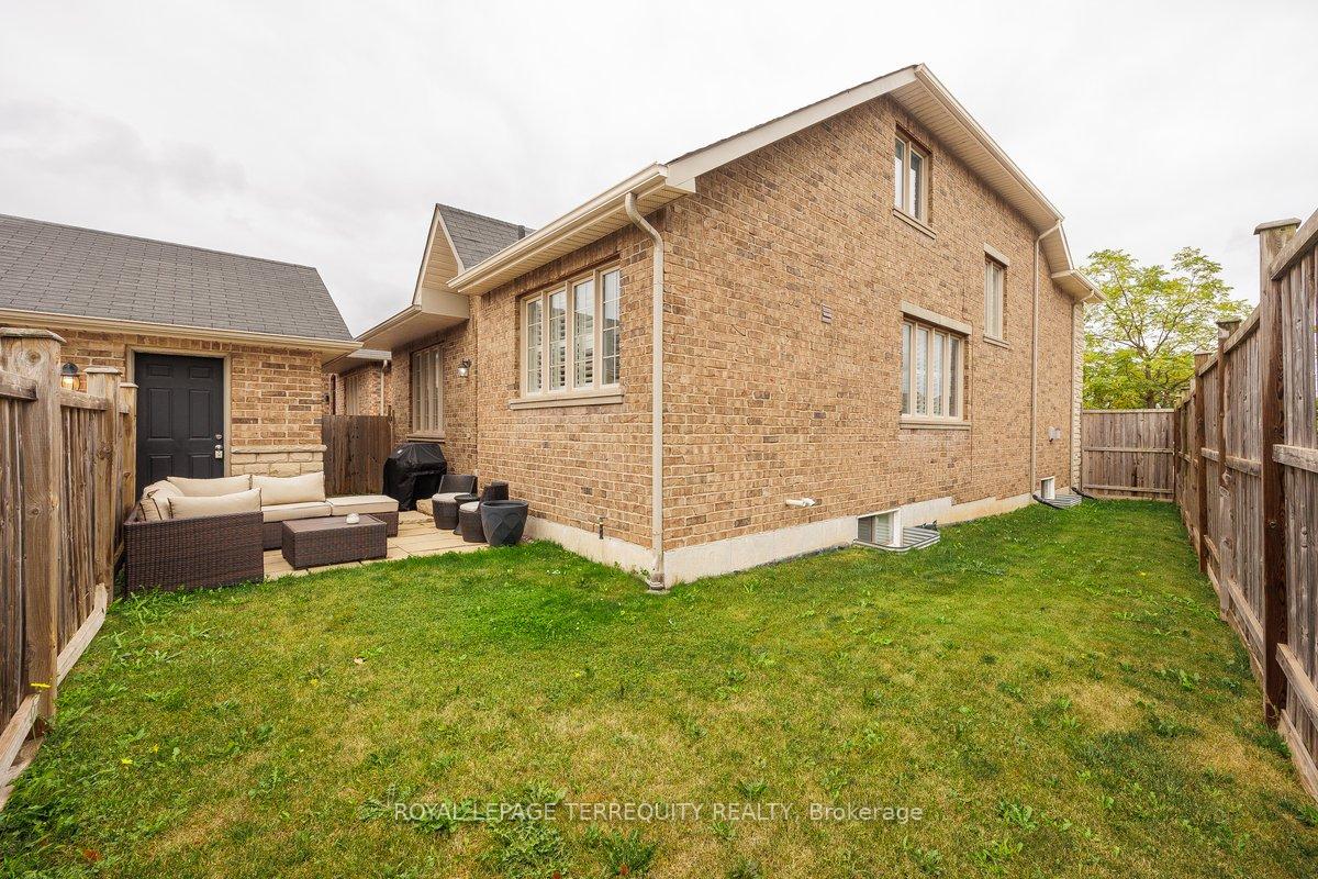 Photo 12 of 2525 Eighth Line, Oakville, Joshua Creek — HOMEH