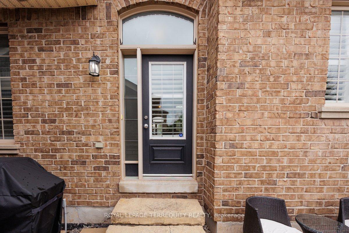 Photo 14 of 2525 Eighth Line, Oakville, Joshua Creek — HOMEH