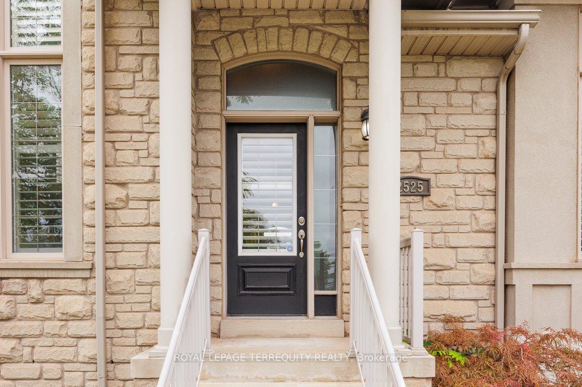 Photo 17 of 2525 Eighth Line, Oakville, Joshua Creek — HOMEH