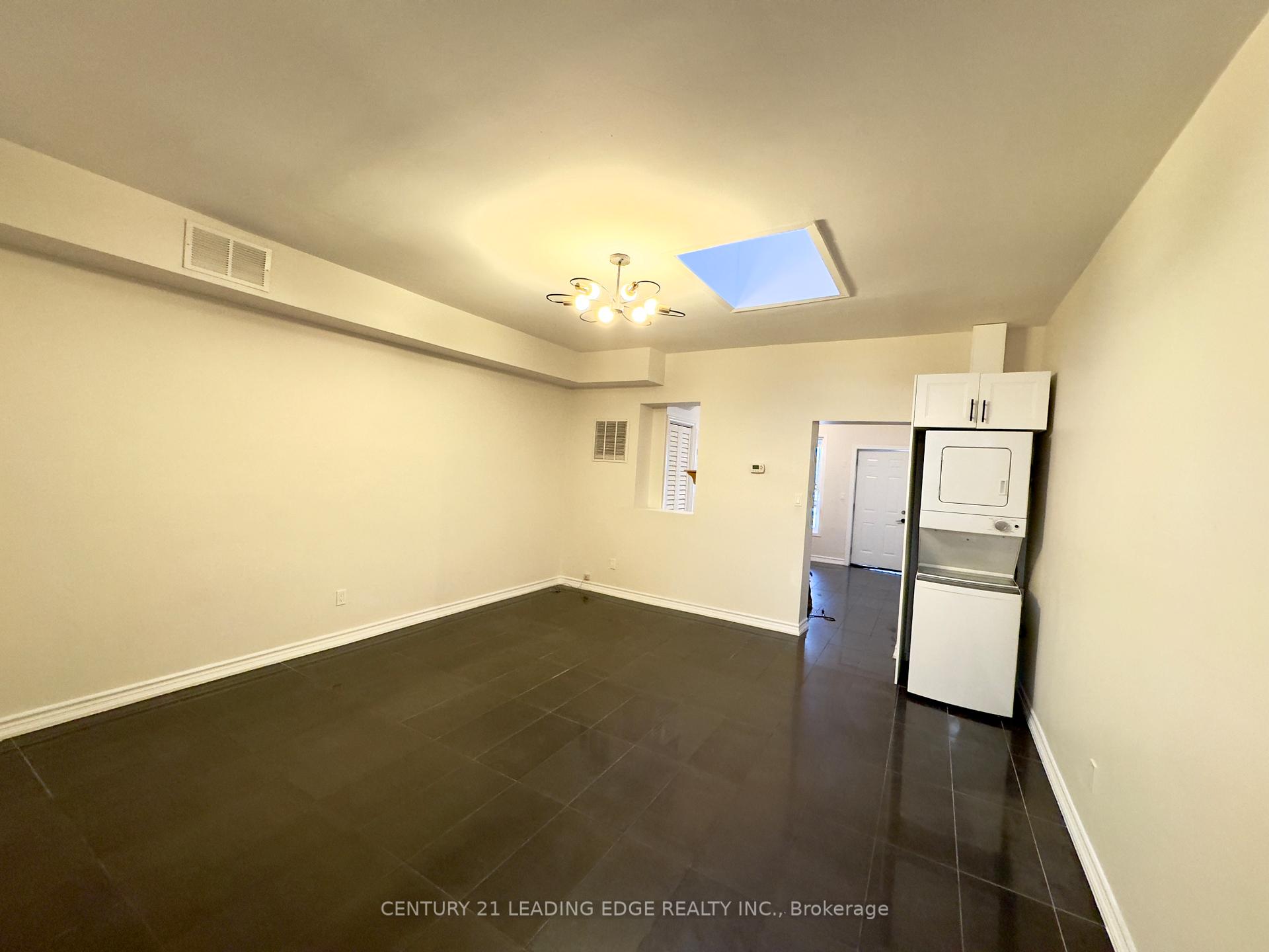 Photo 8 of Unit 3, 779 Barton Street E, Hamilton, Gibson — HOMEH