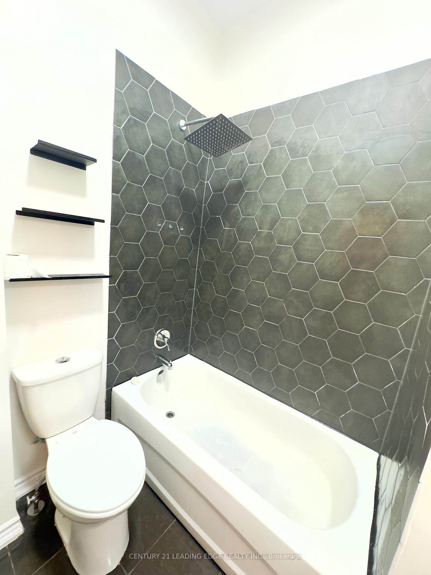 Photo 10 of Unit 3, 779 Barton Street E, Hamilton, Gibson — HOMEH