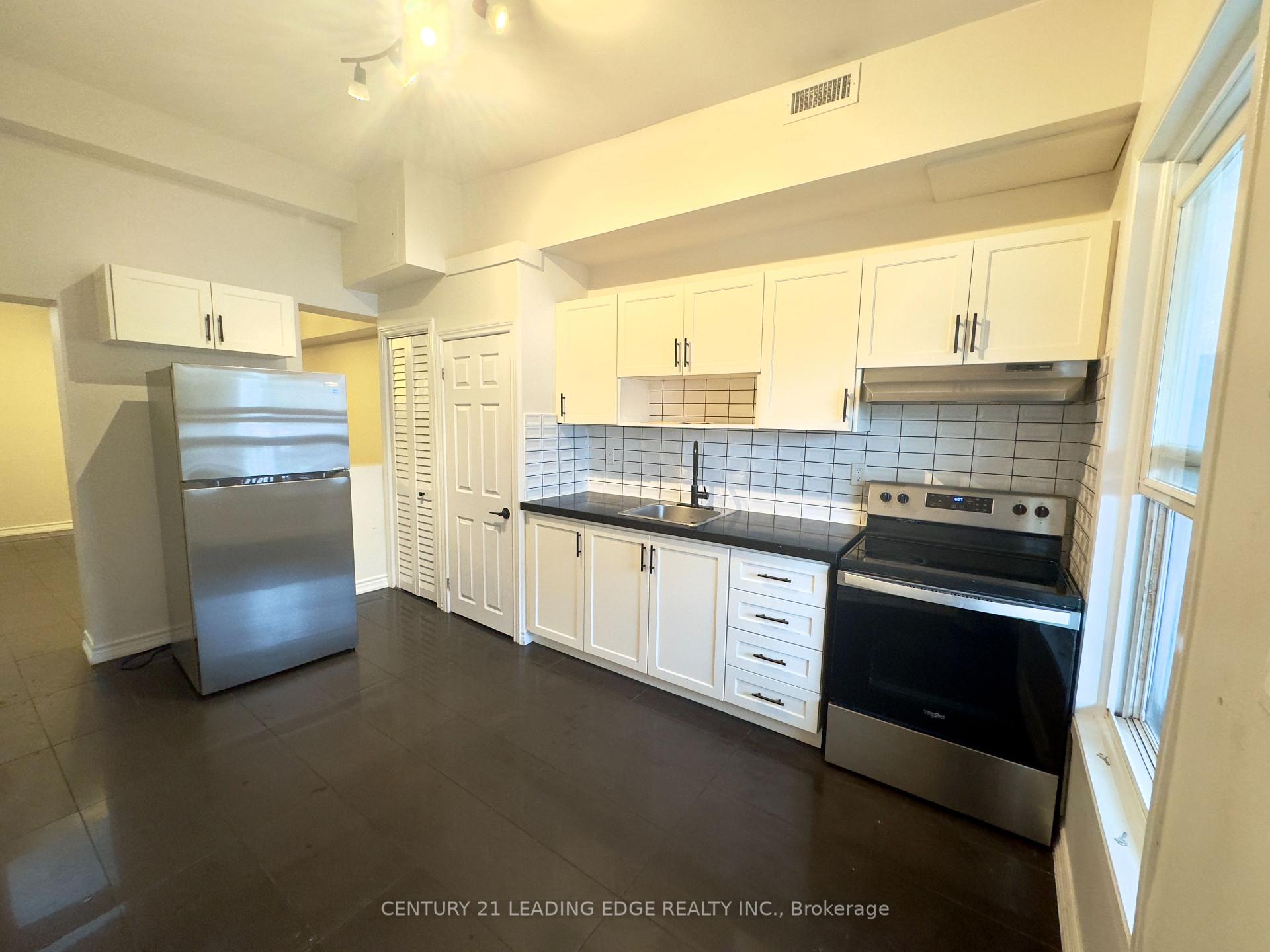 Photo 7 of Unit 3, 779 Barton Street E, Hamilton, Gibson — HOMEH
