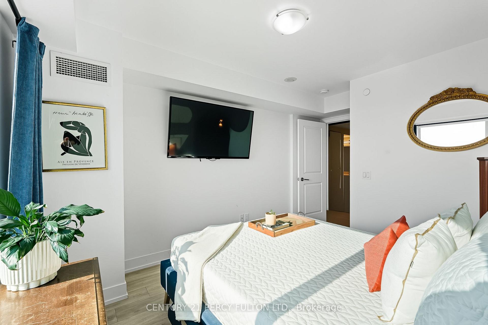 Photo 5 of Unit 1308, 1215 Bayly Street, Pickering, Bay Ridges — HOMEH