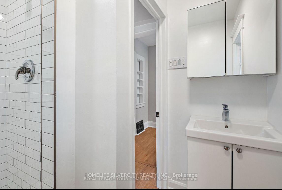 Photo 2 of Unit 1, 4910 Bridge Street, Niagara Falls, Cherrywood — HOMEH