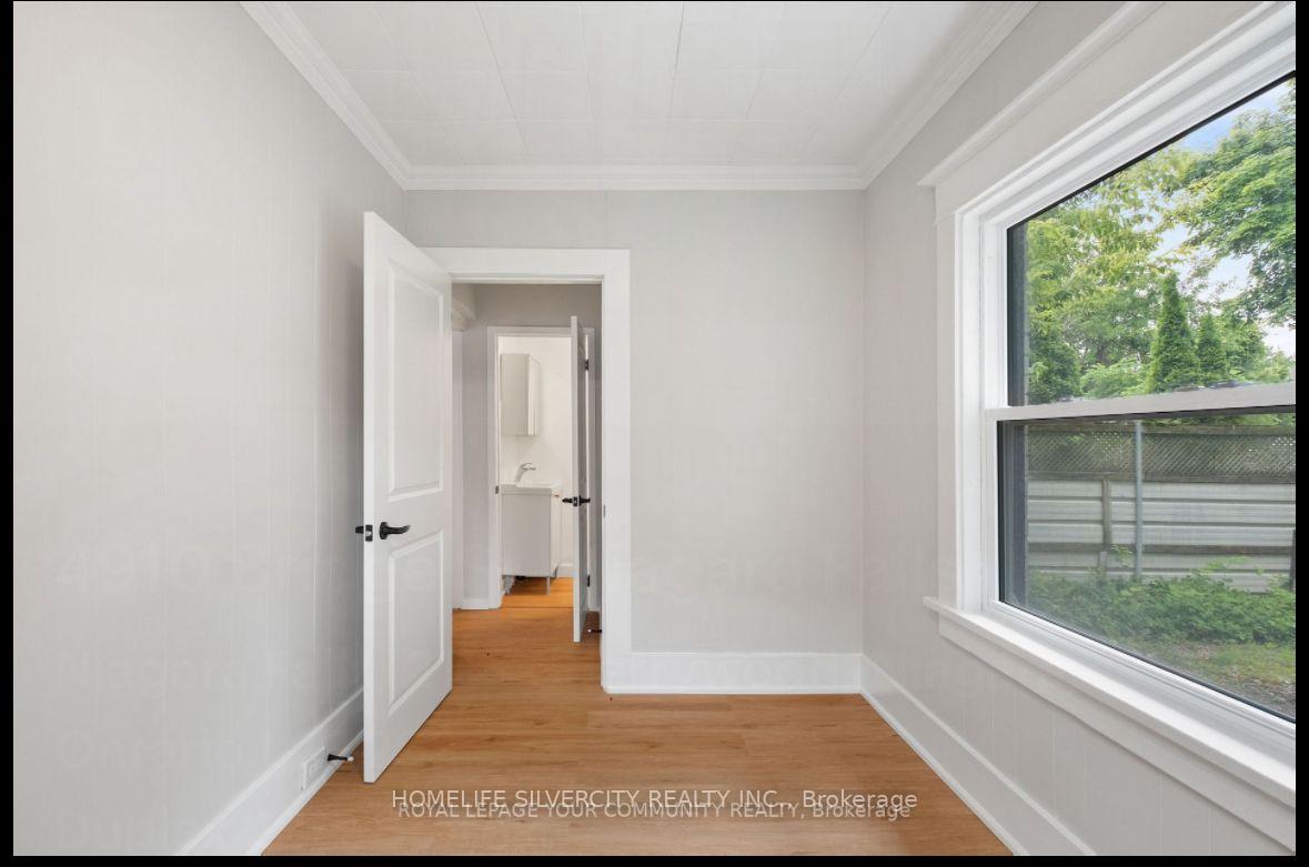 Photo 8 of Unit 1, 4910 Bridge Street, Niagara Falls, Cherrywood — HOMEH