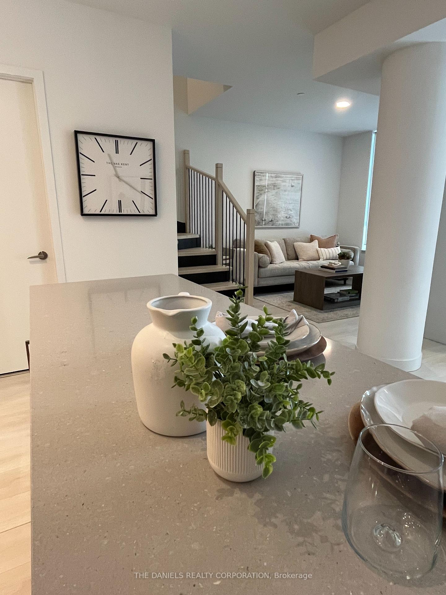 Photo 8 of Unit 112, 7950 Bathurst Street, Vaughan, Beverley Glen — HOMEH