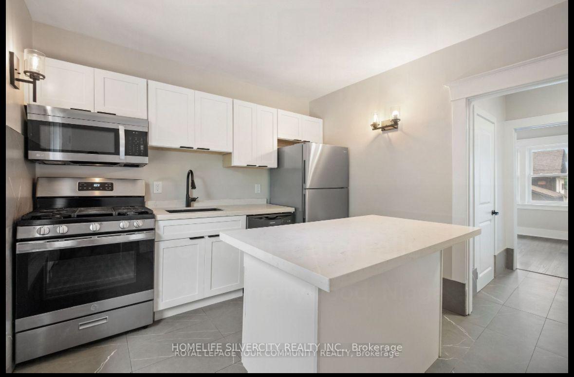 Photo 5 of Unit 2, 4910 Bridge Street, Niagara Falls, Cherrywood — HOMEH