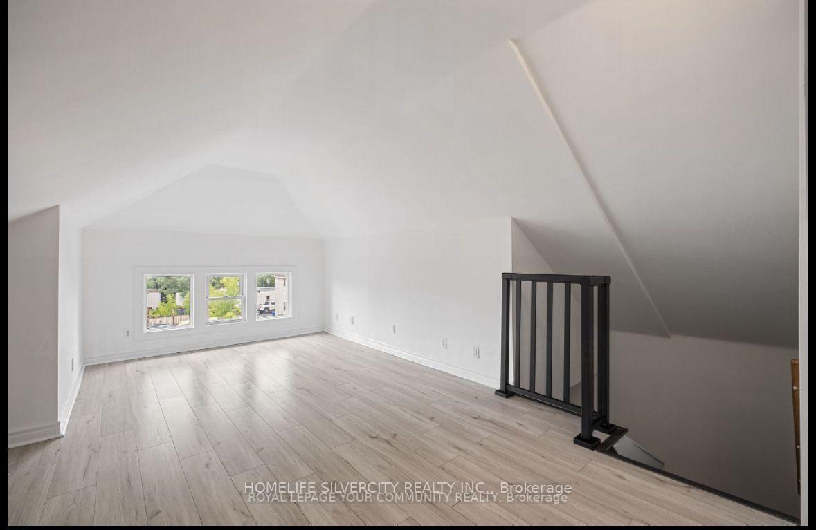 Photo 7 of Unit 2, 4910 Bridge Street, Niagara Falls, Cherrywood — HOMEH