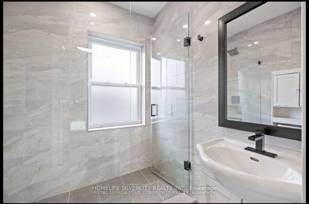 Photo 10 of Unit 2, 4910 Bridge Street, Niagara Falls, Cherrywood — HOMEH