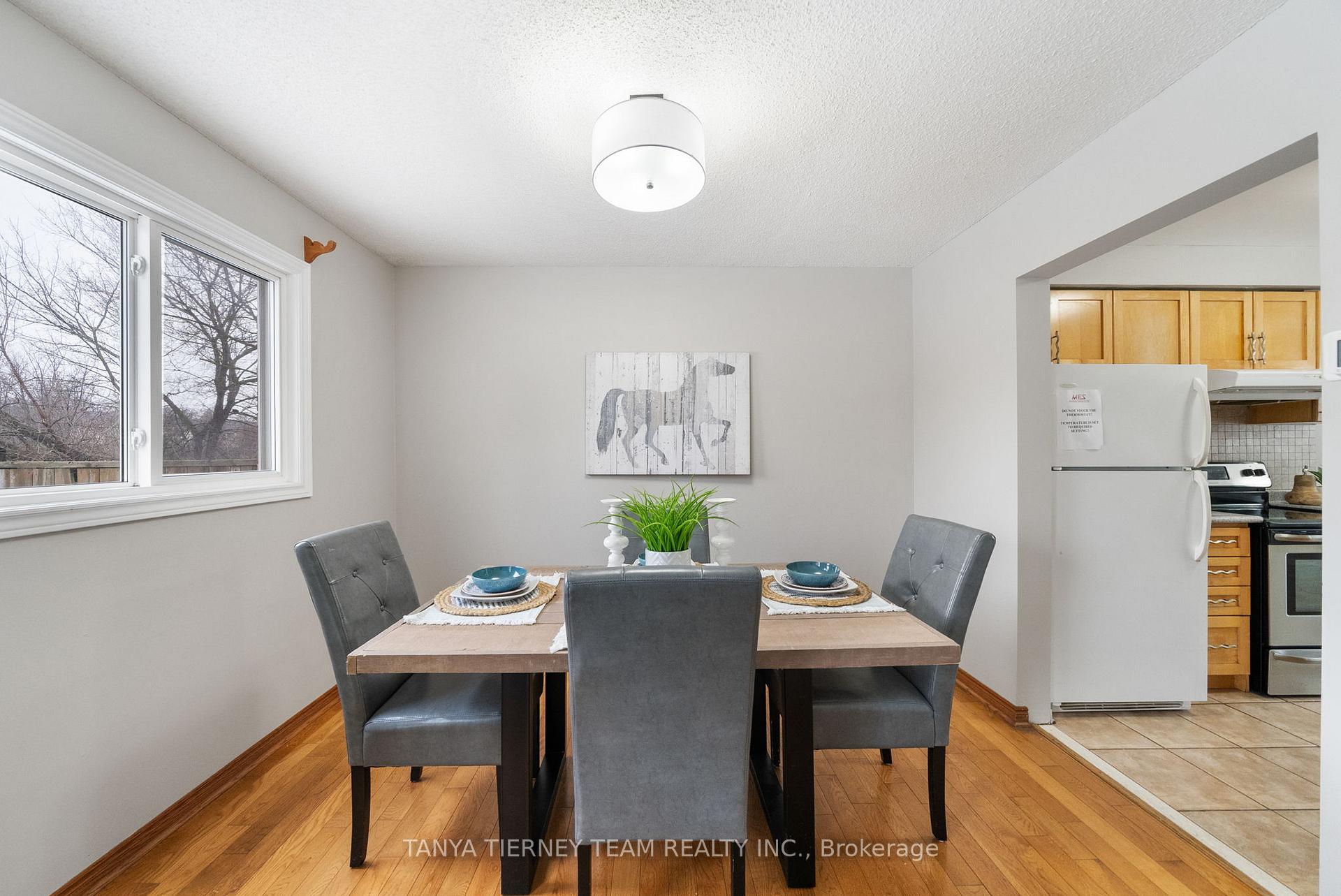 Photo 4 of Unit 9, 1640 Nichol Avenue, Whitby, Blue Grass Meadows — HOMEH