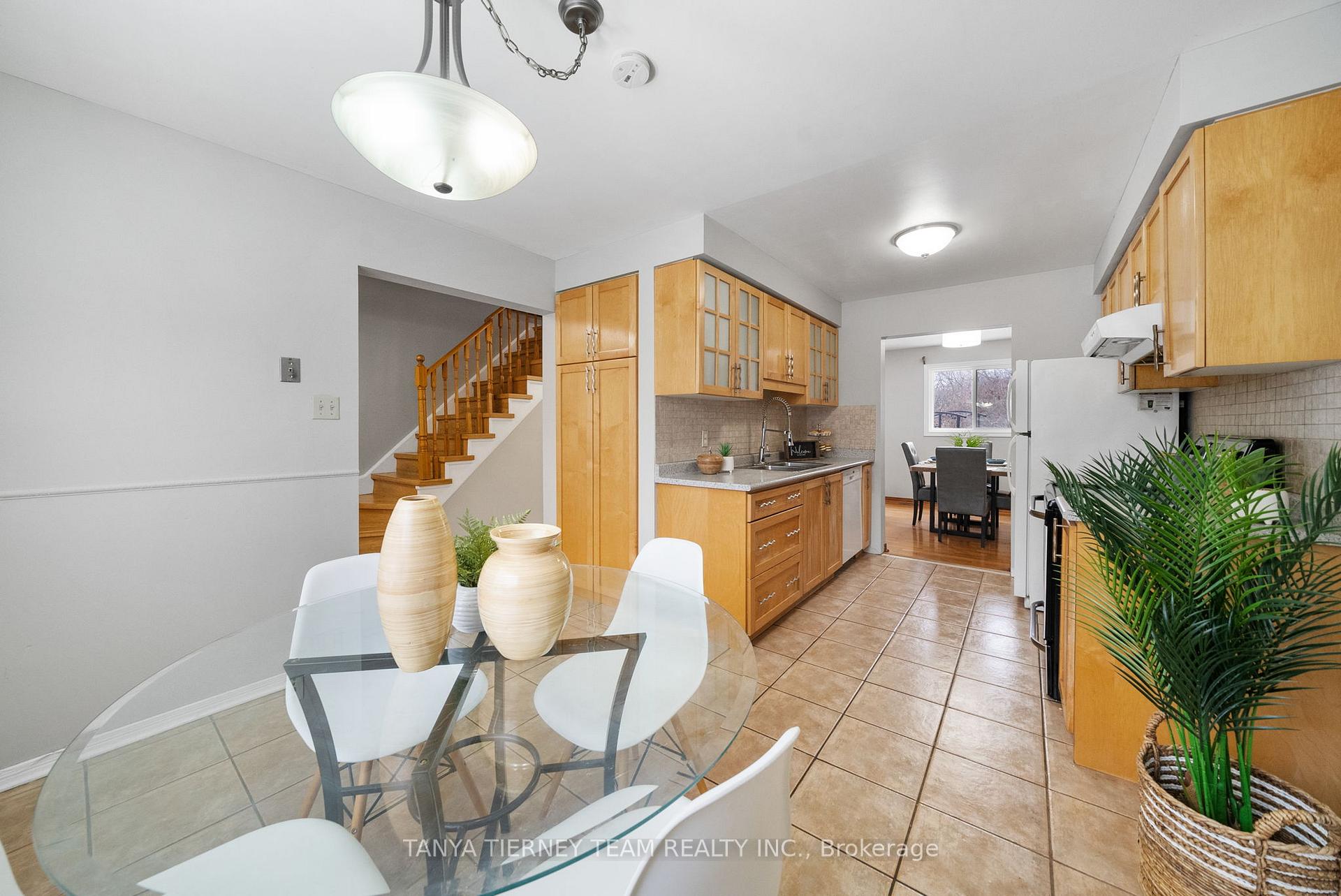 Photo 13 of Unit 9, 1640 Nichol Avenue, Whitby, Blue Grass Meadows — HOMEH