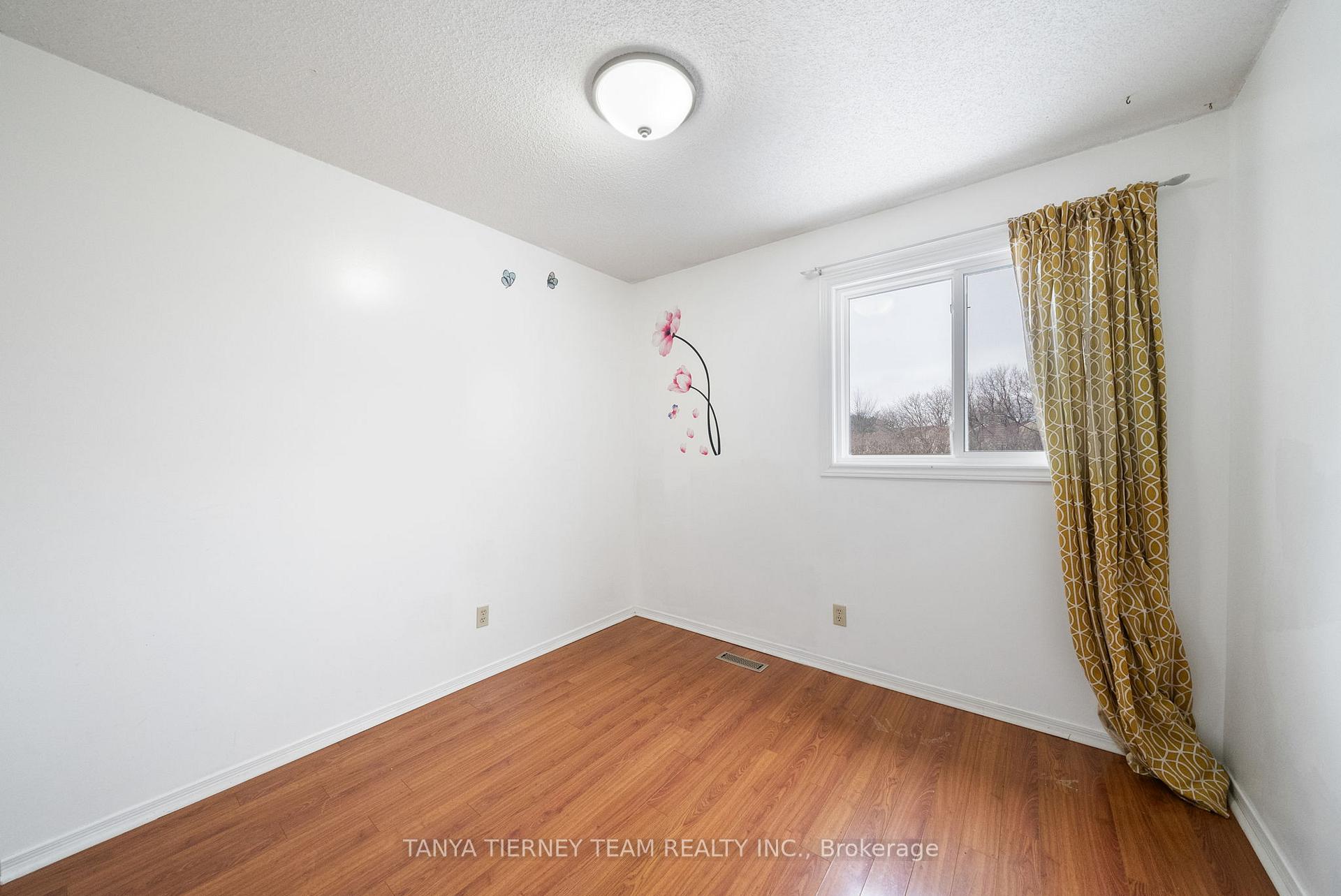 Photo 25 of Unit 9, 1640 Nichol Avenue, Whitby, Blue Grass Meadows — HOMEH